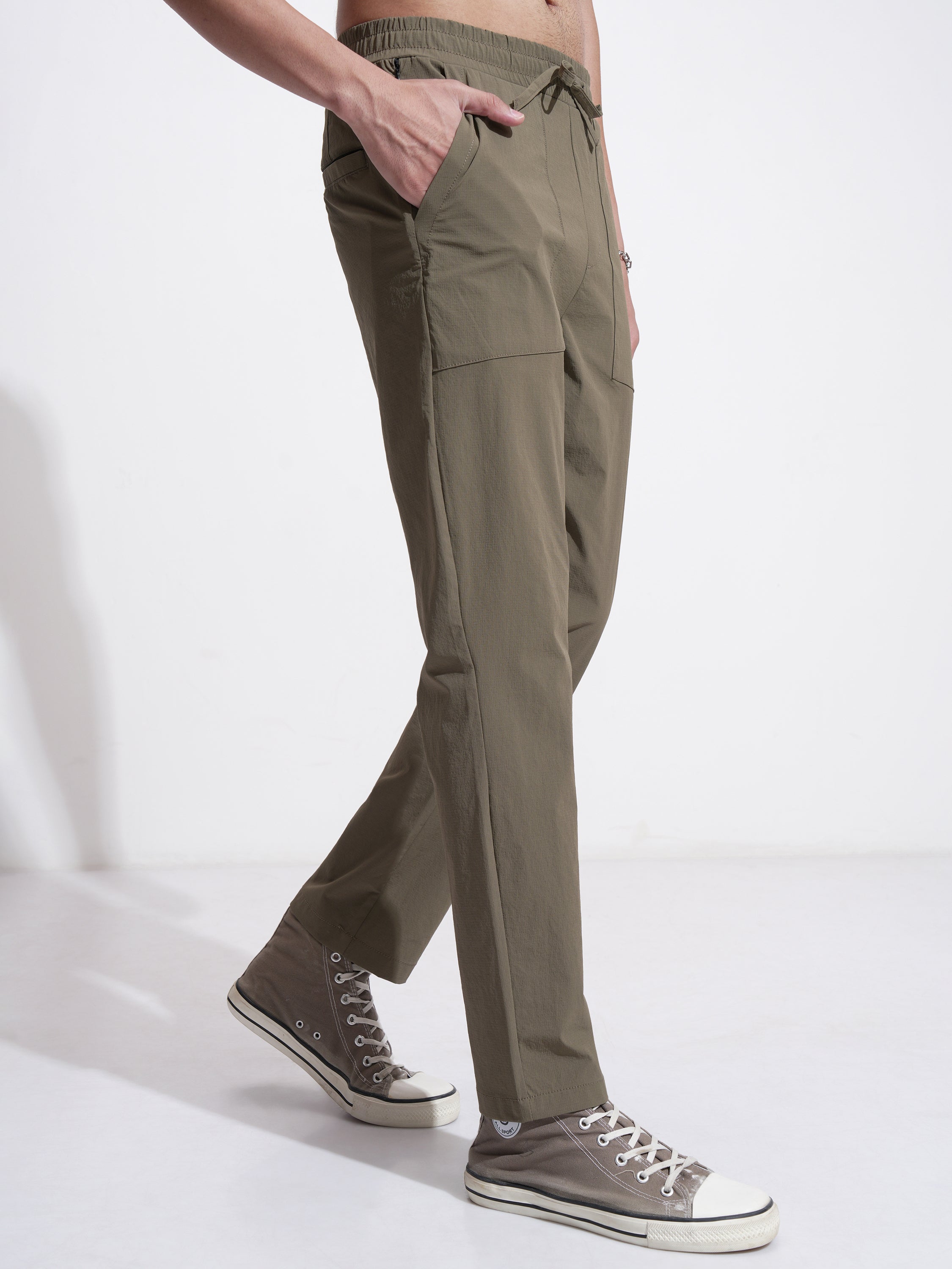 Highlander Men Brown Relaxed Fit Solid Casual Trouser - Brown - Image 6