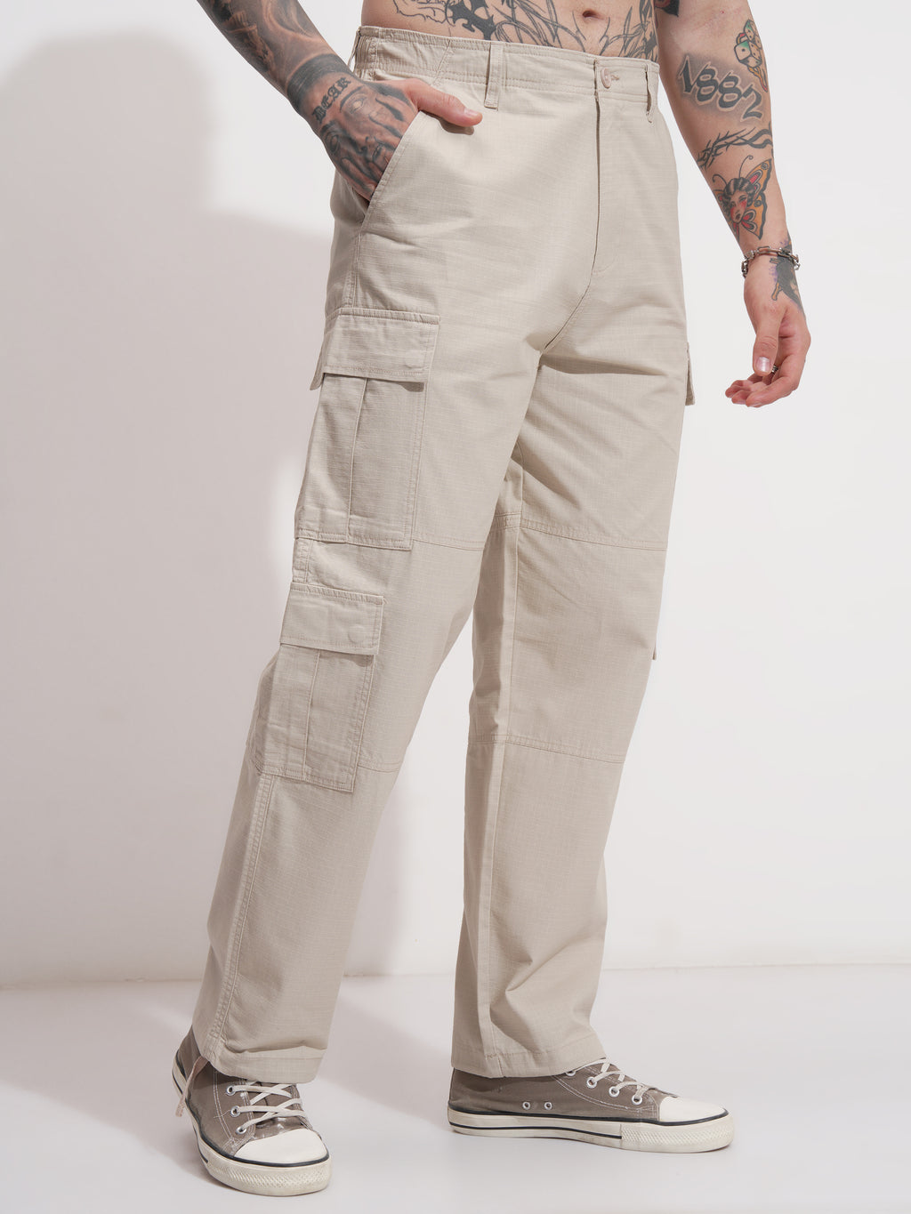 Highlander Men Grey Loose Fit Solid Cargo - Grey - Image 6