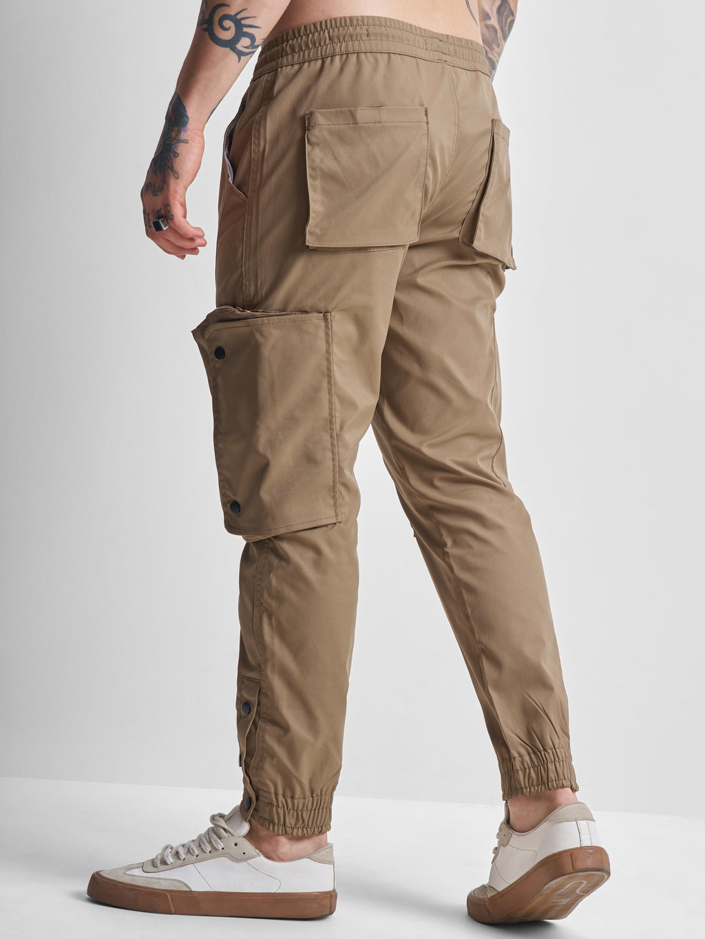Highlander Men Brown Relaxed Fit Solid Cargos - Brown - Image 3