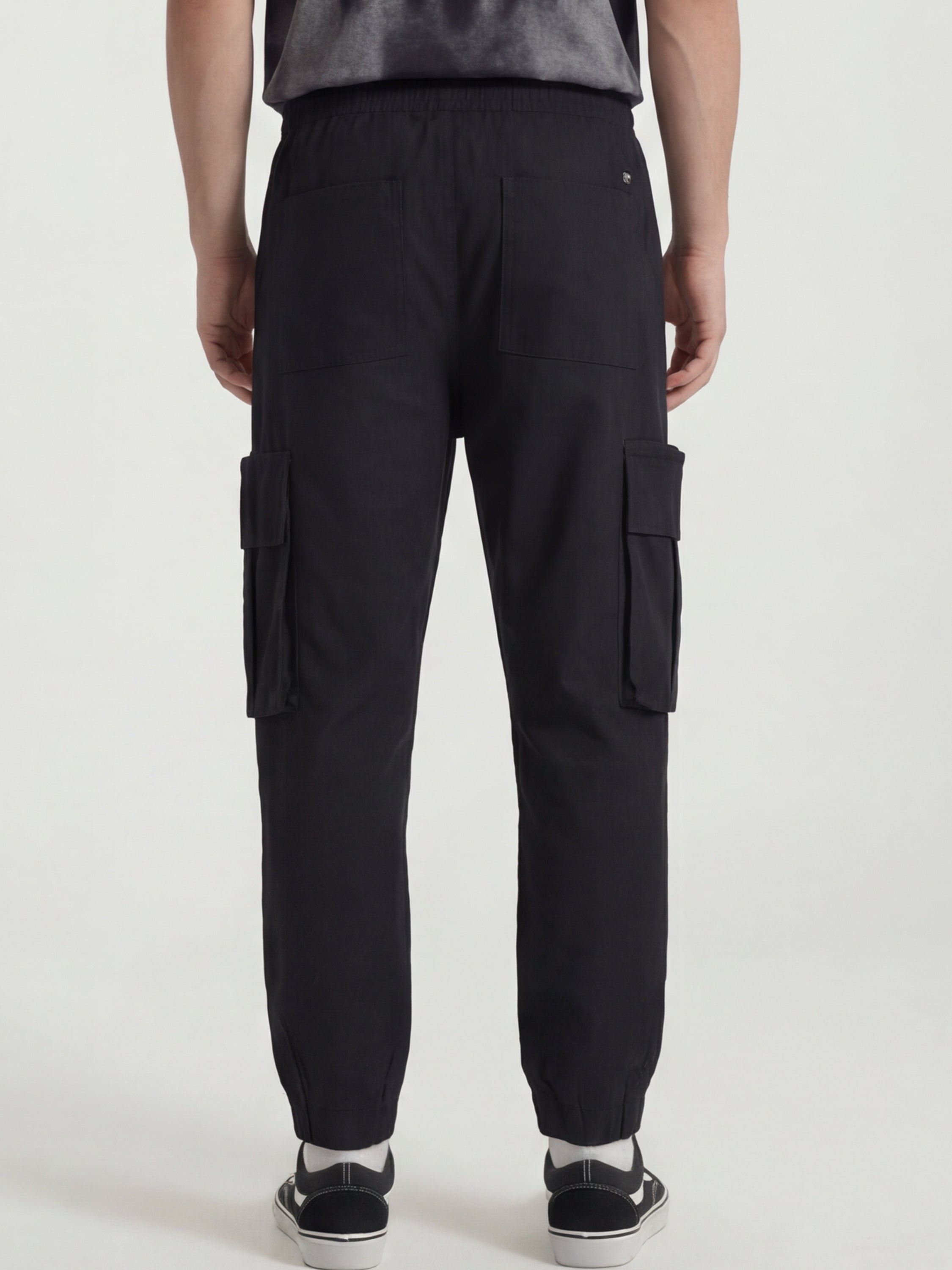 Highlander Men Black Relaxed Fit Solid Cargos - Black - Image 3