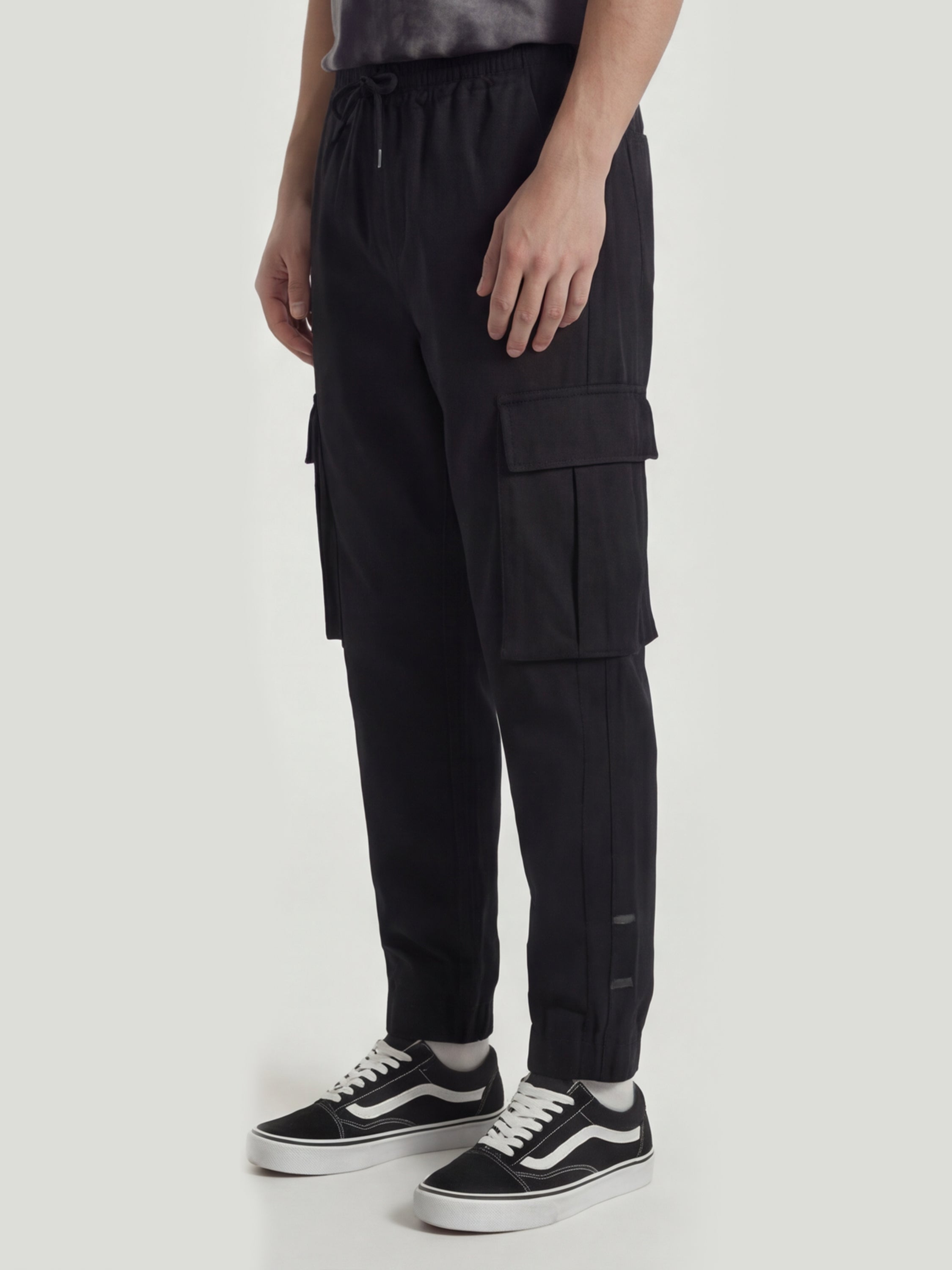 Highlander Men Black Relaxed Fit Solid Cargos - Black - Image 4