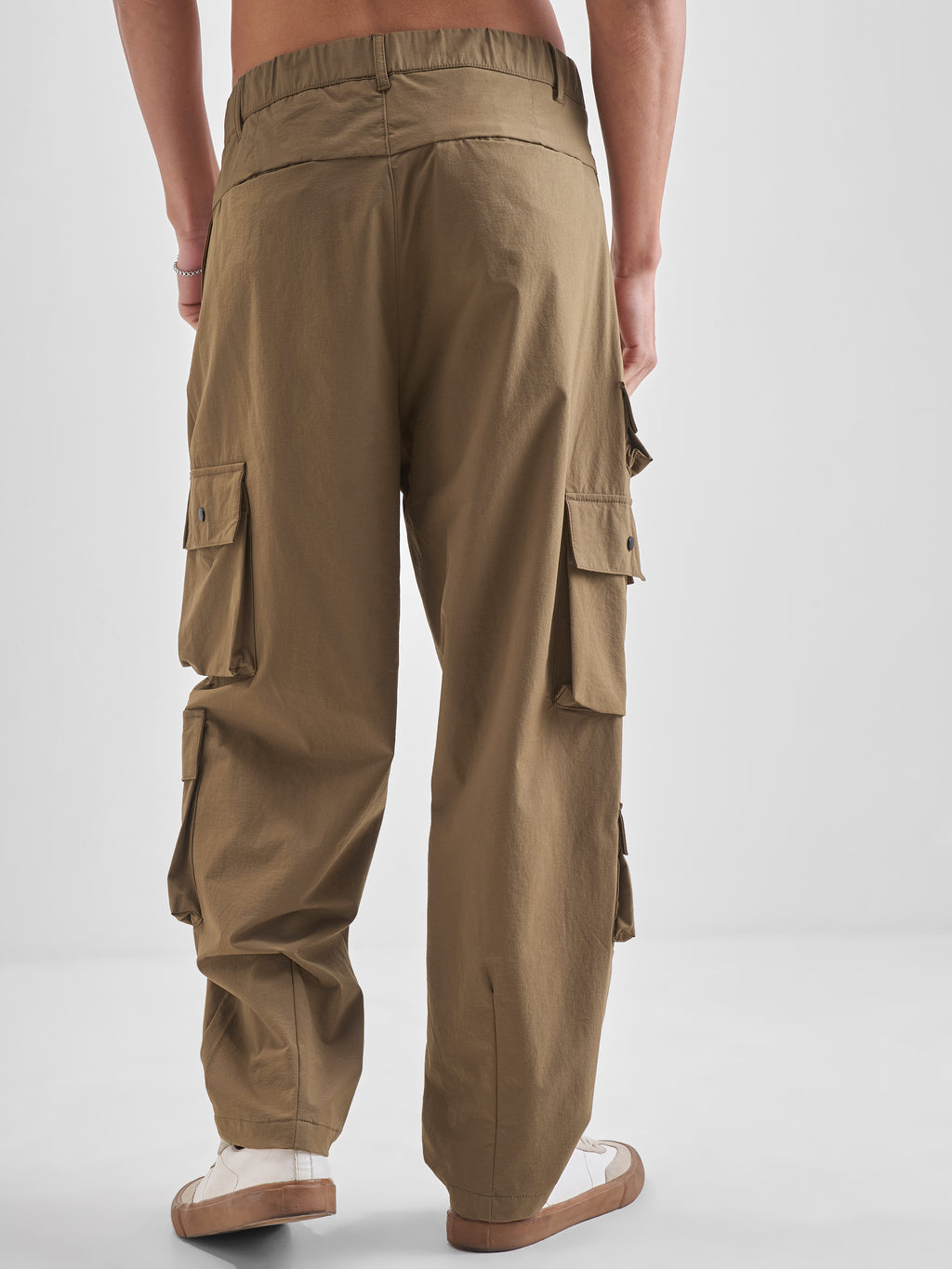 Highlander Men Brown Loose Fit Solid Cargos - Brown - Image 3