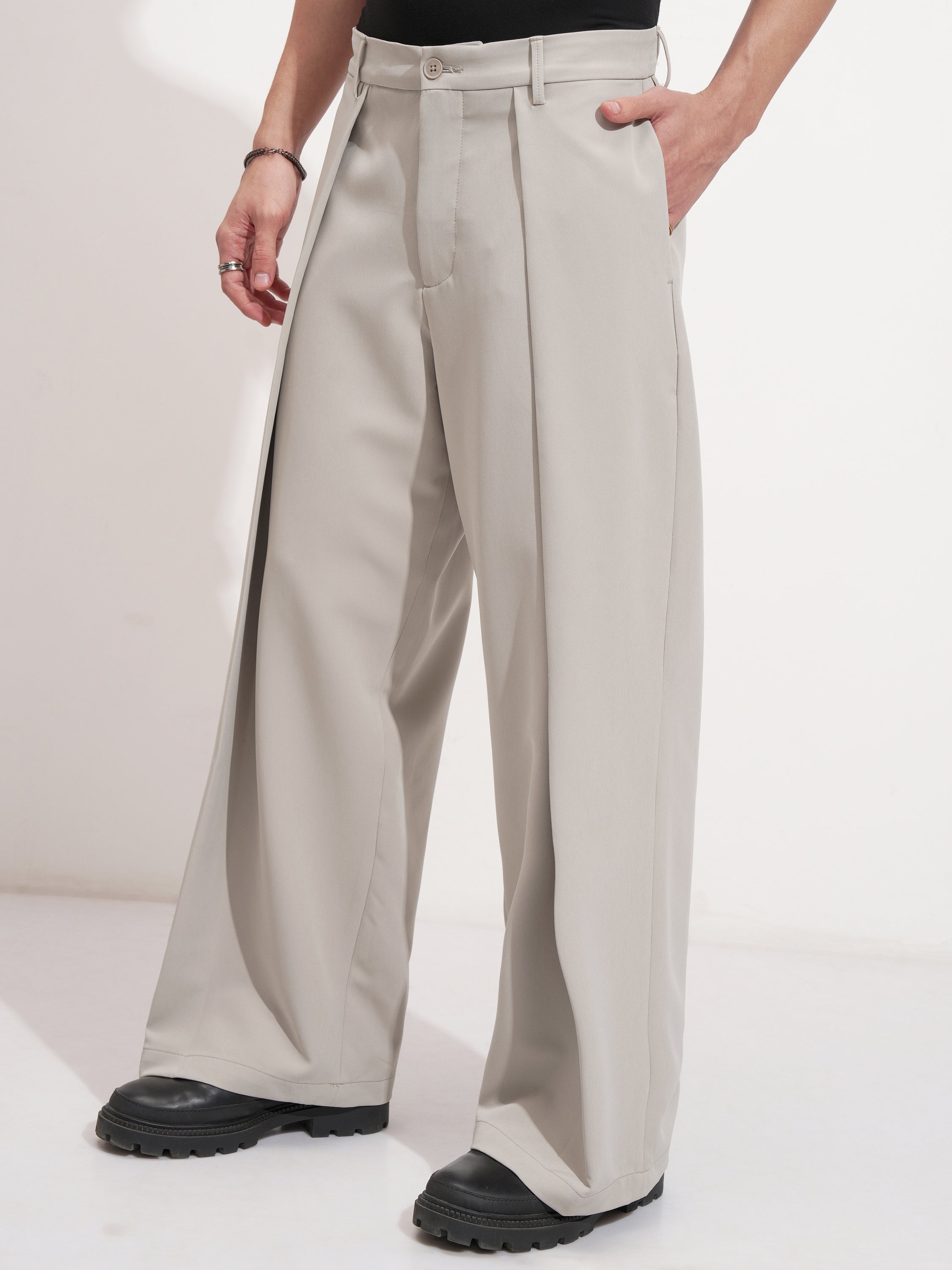 Highlander Men Grey Samurai Fit Solid Formal Trouser - Grey - Image 4