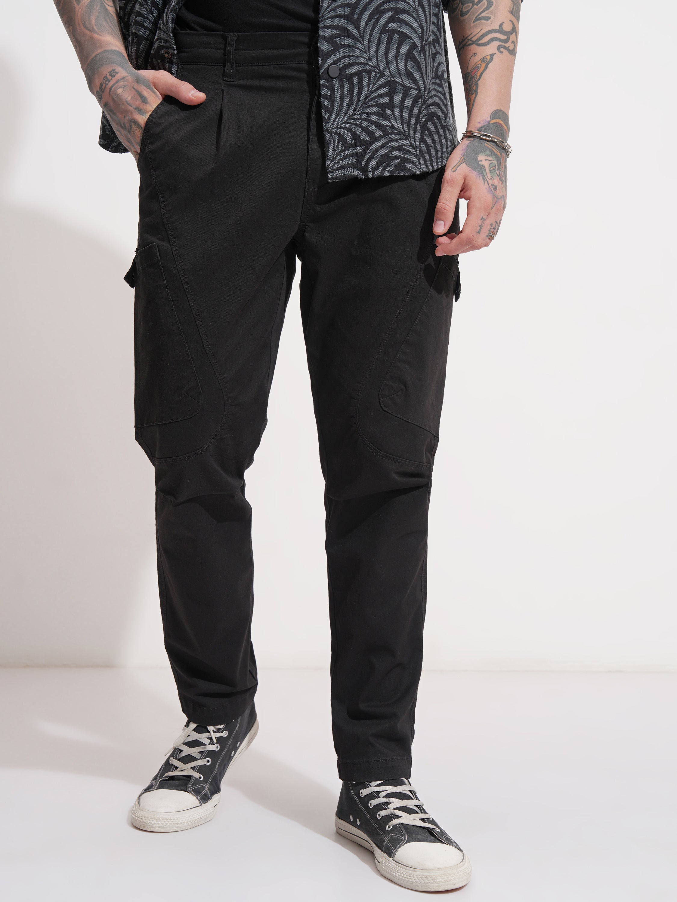 Highlander Men Black Regular Fit Solid Cargo - Black - Image 1