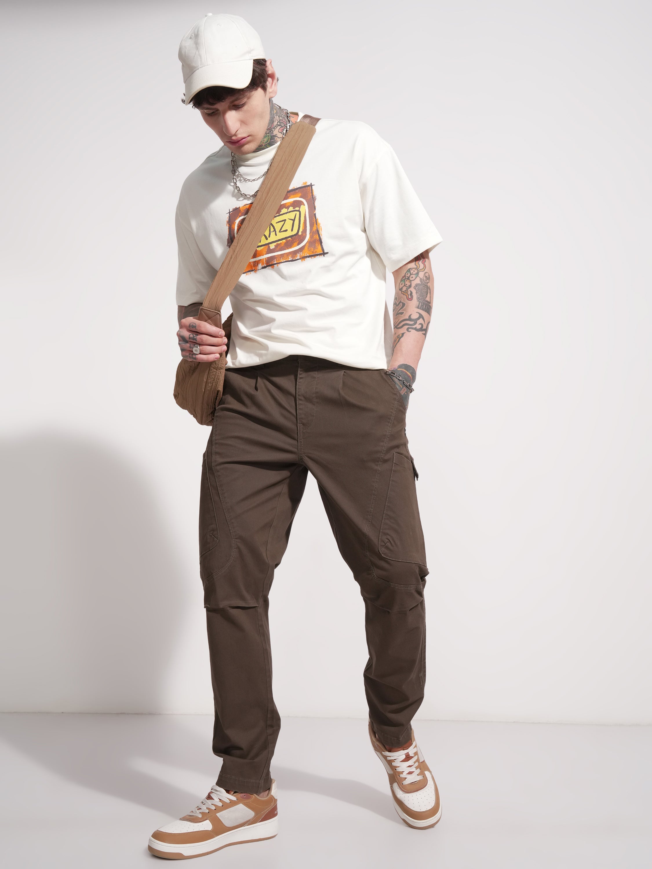 Highlander Men Brown Relaxed Fit Solid Cargo - Brown - Image 2