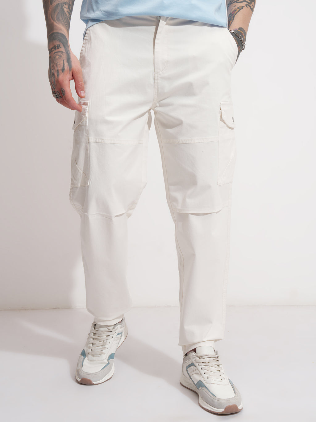 Highlander Men White Relaxed Fit Solid Cargo - White - Image 1
