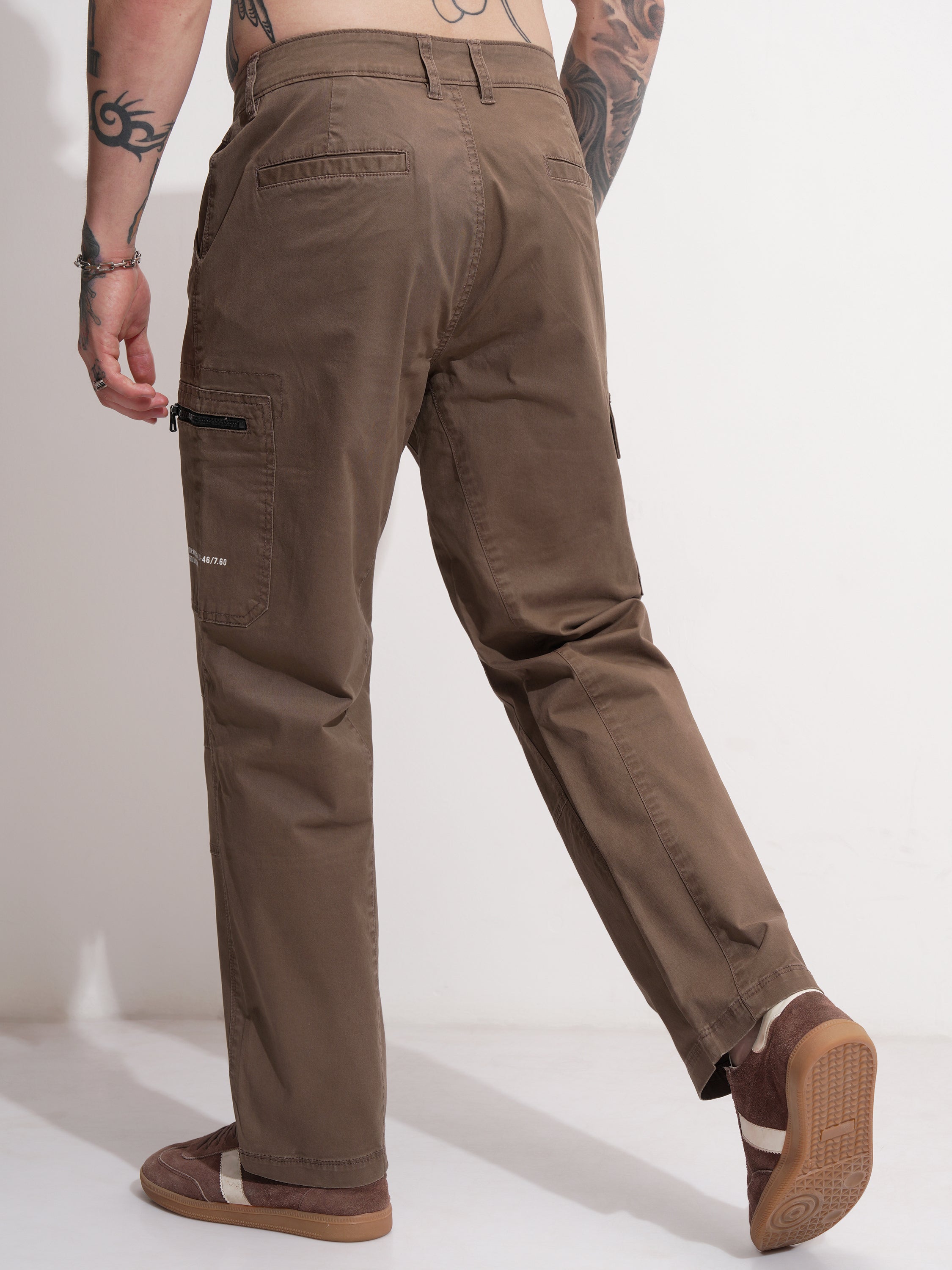 Highlander Men Brown Relaxed Fit Solid Cargo - Brown - Image 3