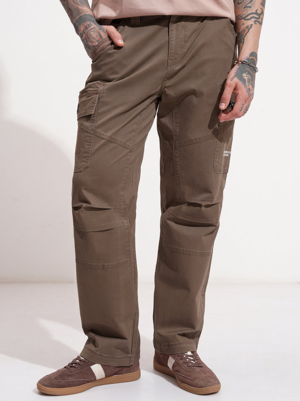 Highlander Men Brown Relaxed Fit Solid Cargo - Brown - Image 4