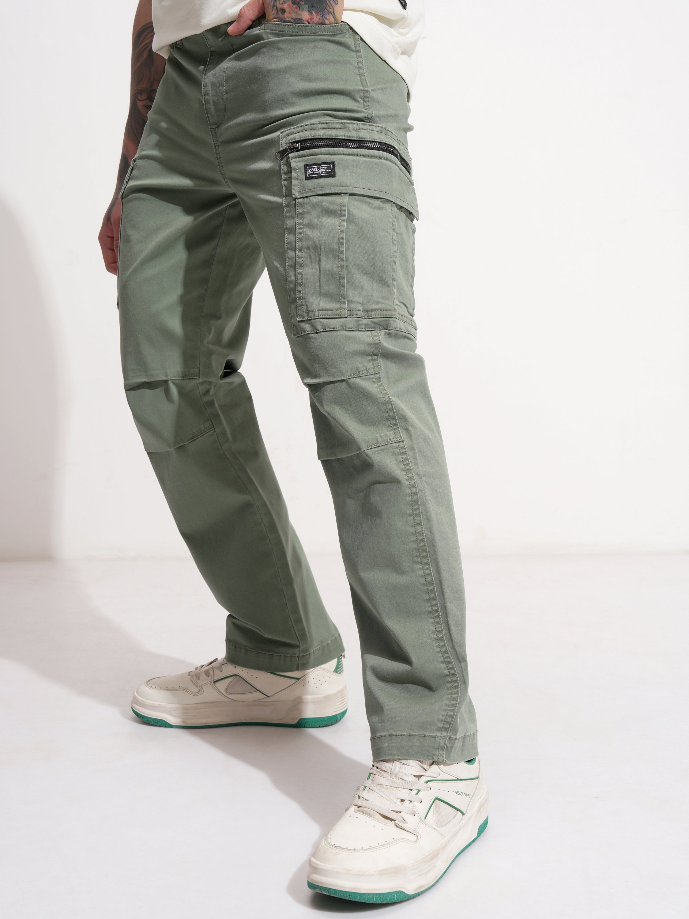 Highlander Men Green Regular Fit Solid Cargo - Green - Image 4