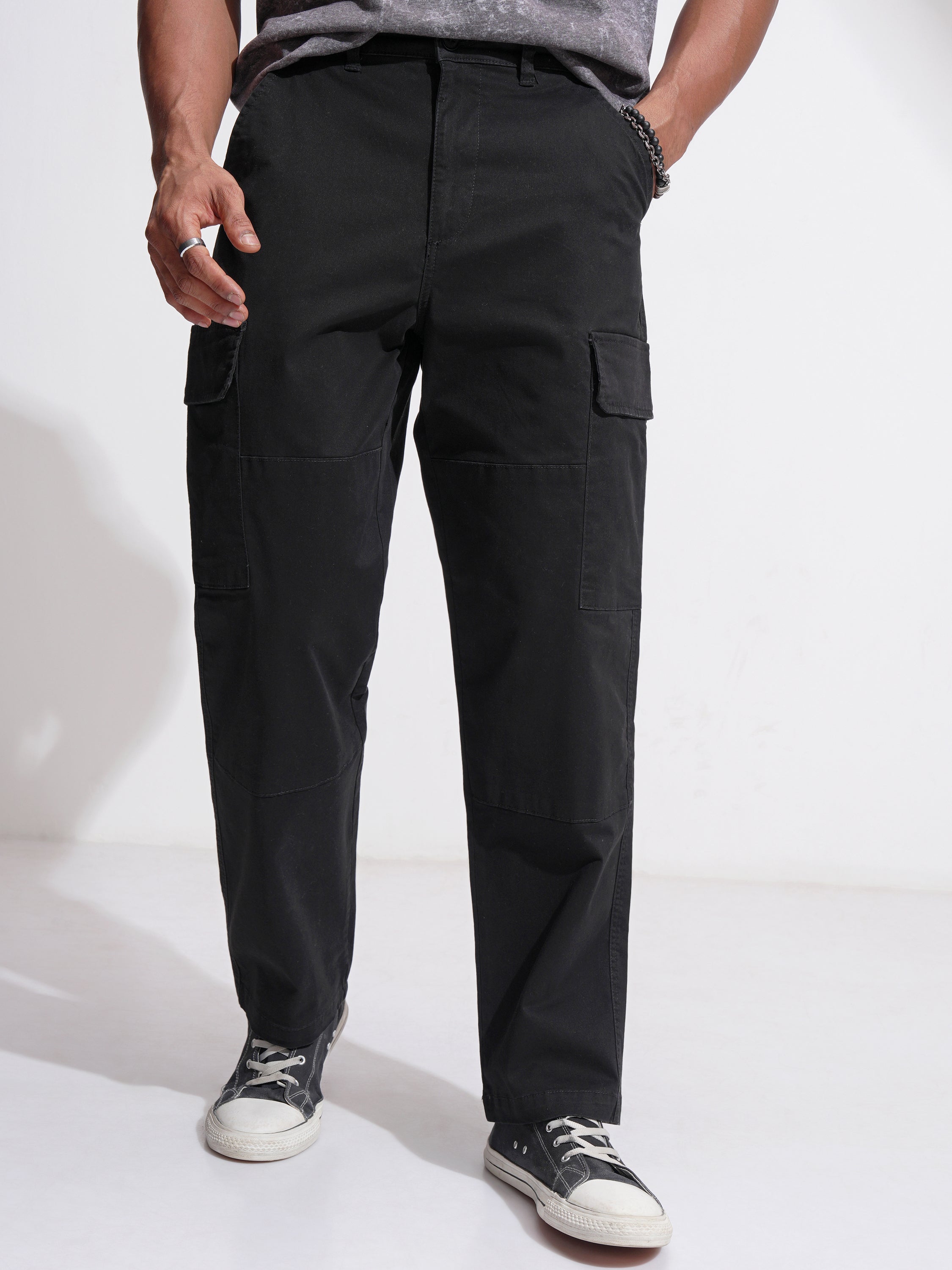 Highlander Men Black Regular Fit Solid Cargo - Black - Image 1