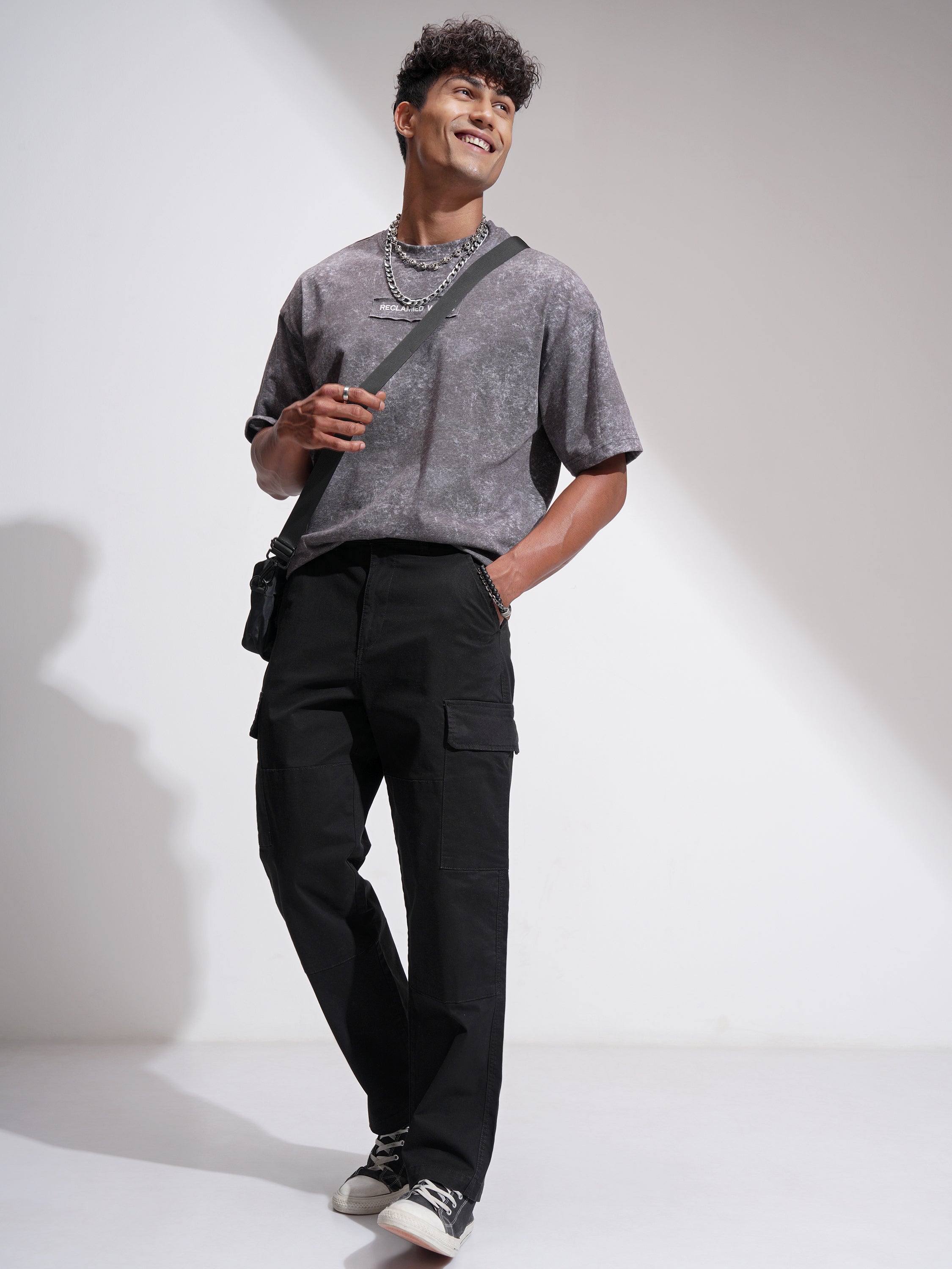 Highlander Men Black Regular Fit Solid Cargo - Black - Image 2