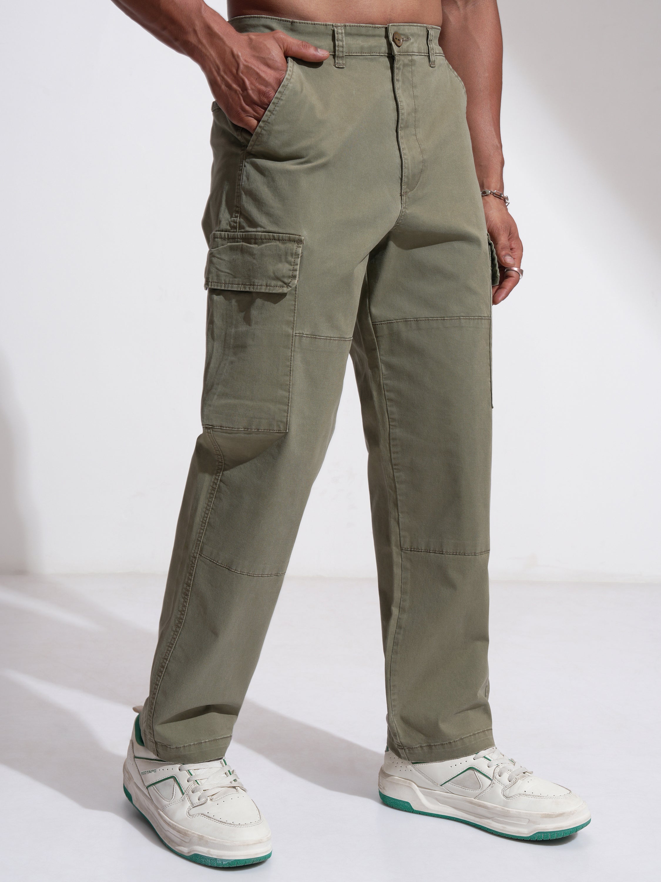 Highlander Men Olive Relaxed Fit Solid Cargo - Olive - Image 6