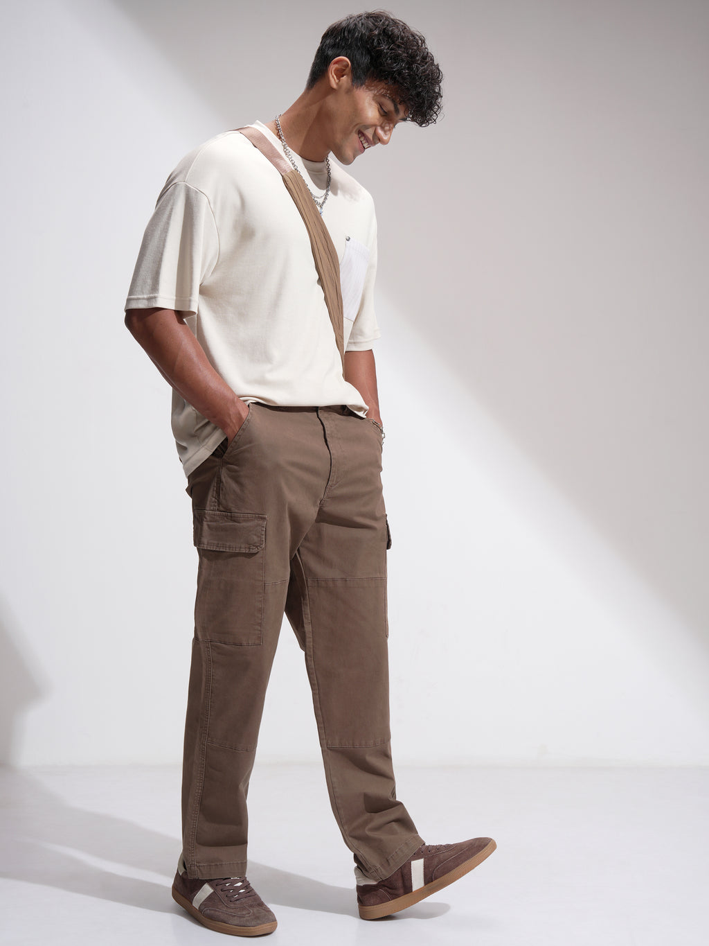 Highlander Men Brown Relaxed Fit Solid Cargo - Brown - Image 2