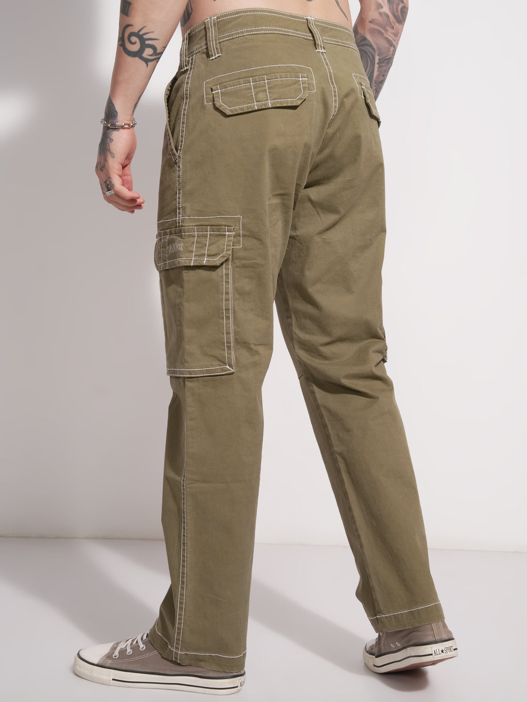 Highlander Men Brown Relaxed Fit Solid Cargo - Brown - Image 3