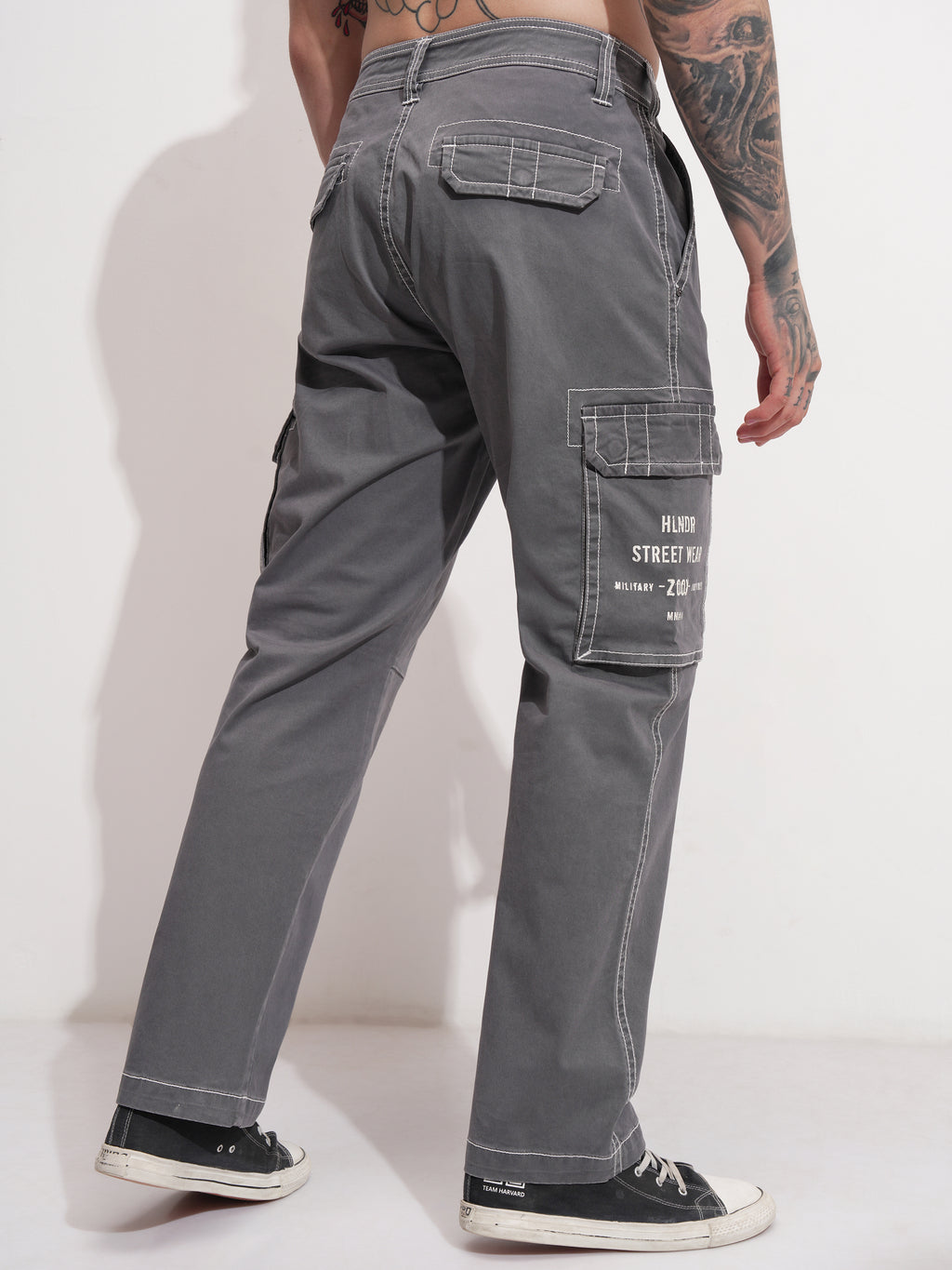 Highlander Men Grey Relaxed Fit Solid Cargo - Grey - Image 3