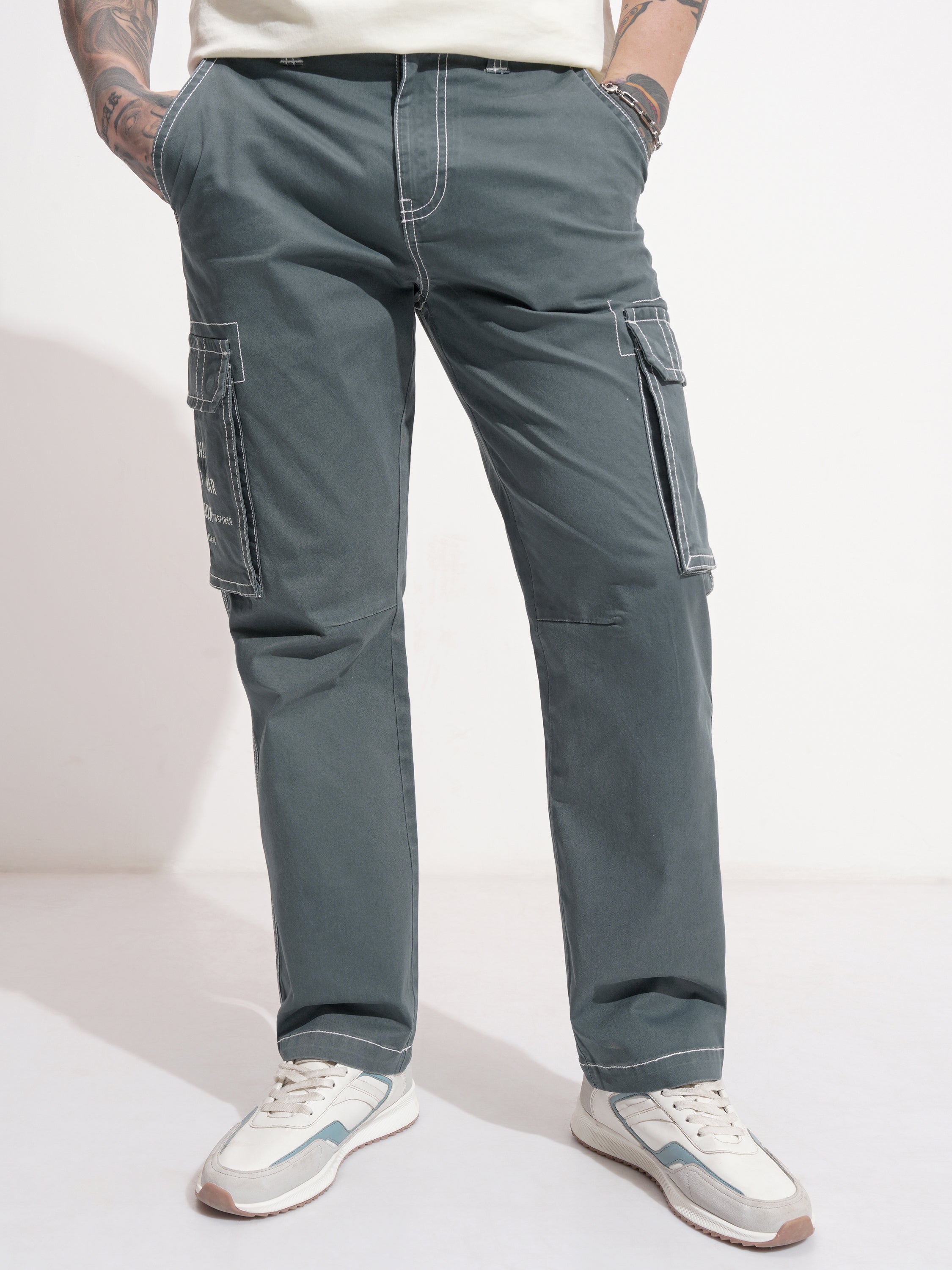 Highlander Men Grey Relaxed Fit Solid Cargo - Grey - Image 1