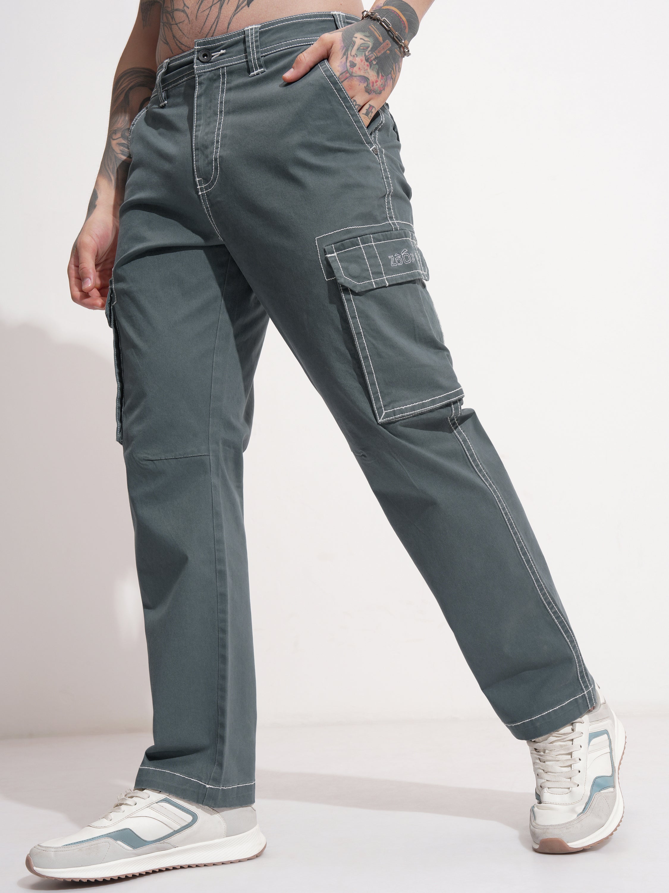 Highlander Men Grey Relaxed Fit Solid Cargo - Grey - Image 4