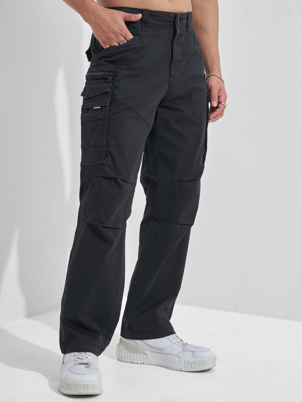 Highlander Men Black Regular Fit Solid Cargos - Black - Image 6