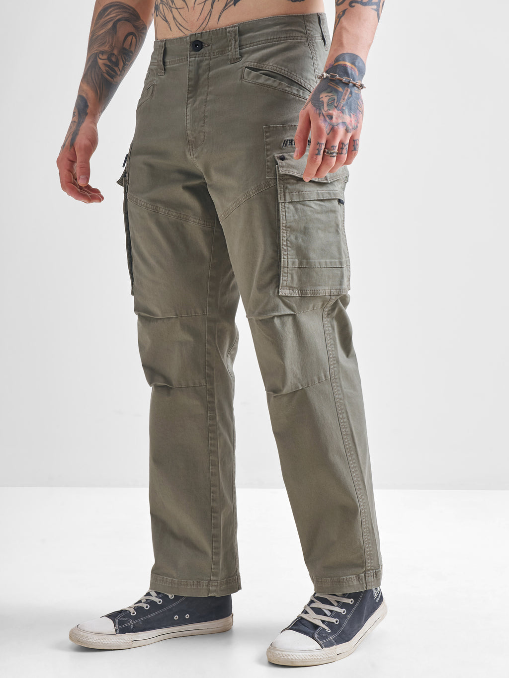 Highlander Men Olive Regular Fit Solid Cargos - Olive - Image 4