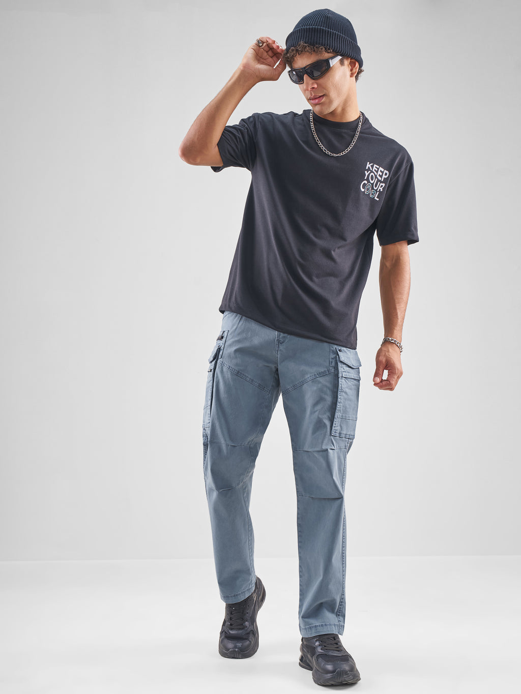 Highlander Men Blue Relaxed Fit Solid Cargos - Blue - Image 2