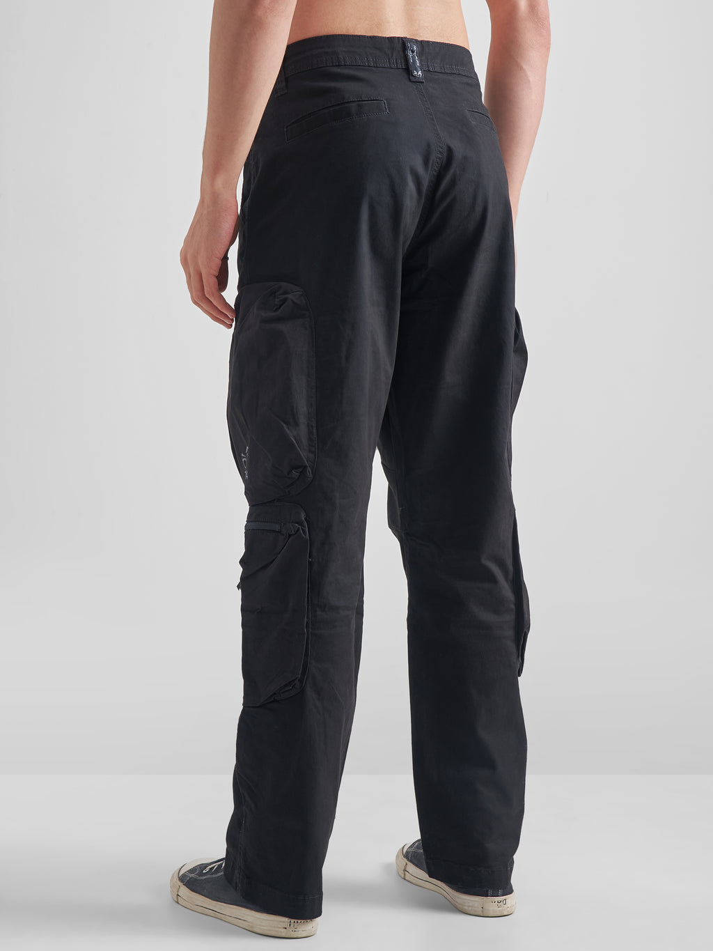 Highlander Men Black Relaxed Fit Solid Cargos - Black - Image 3
