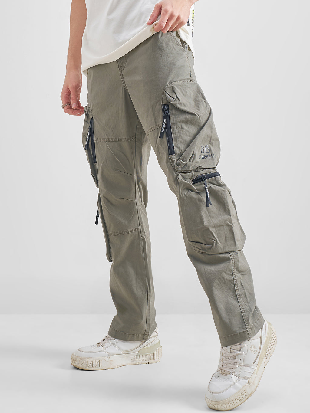 Highlander Men Green Relaxed Fit Solid Cargos - Green - Image 1