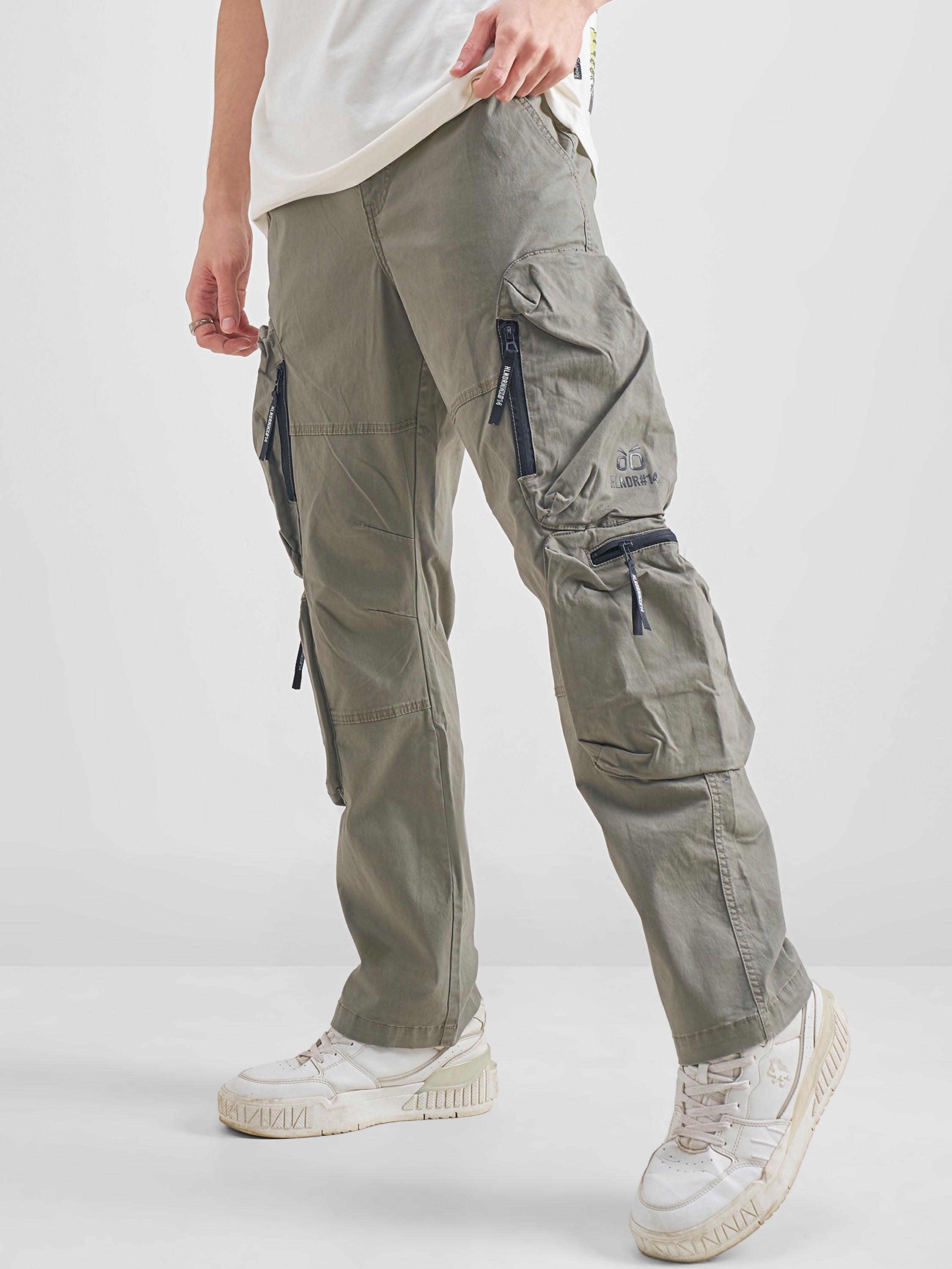 Highlander Men Green Relaxed Fit Solid Cargos - Green - Image 1