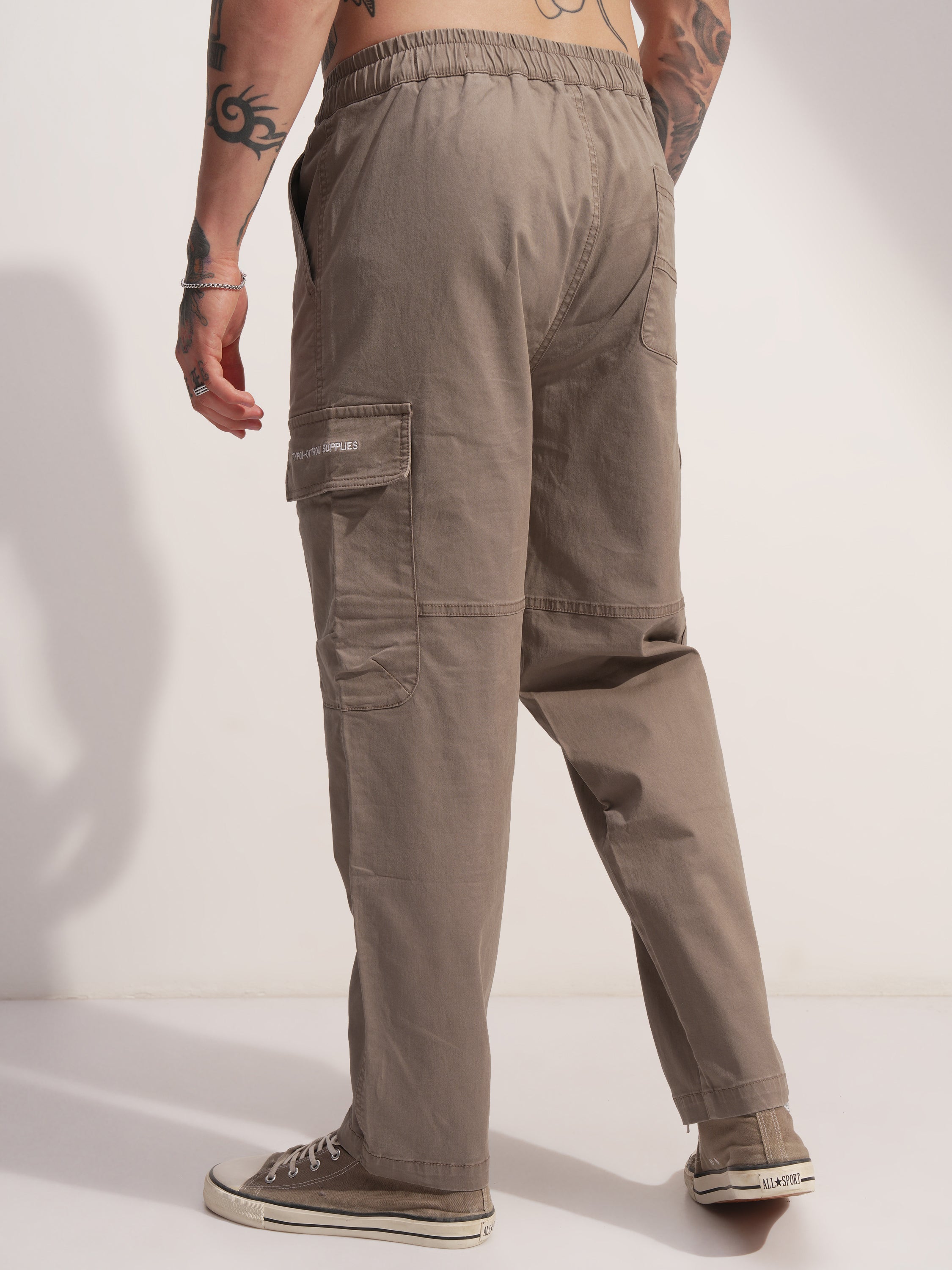 Highlander Men Brown Baggy Solid Cargo - Brown - Image 3