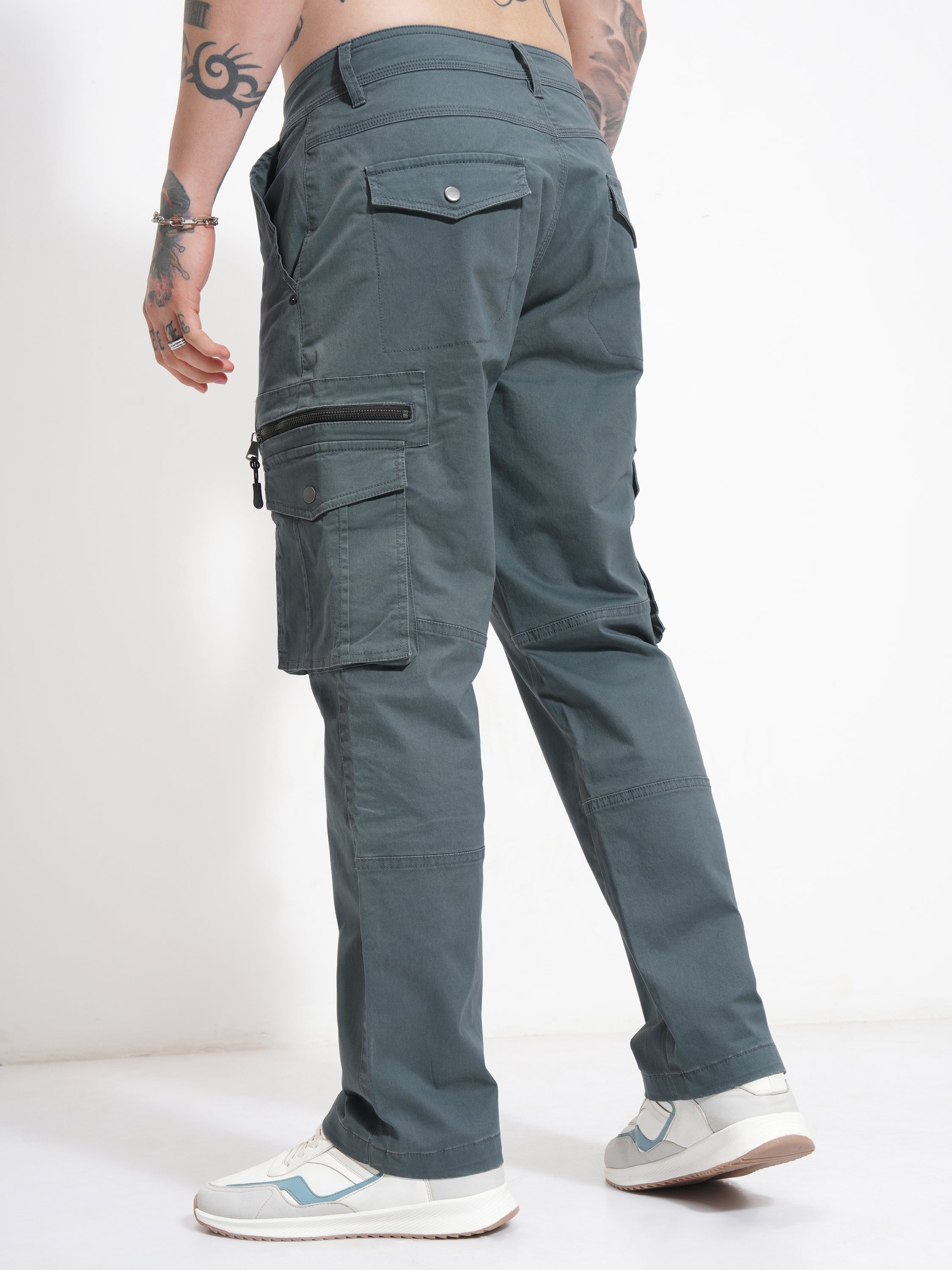 Highlander Men Grey Relaxed Fit SOlid Cargo - Grey - Image 3
