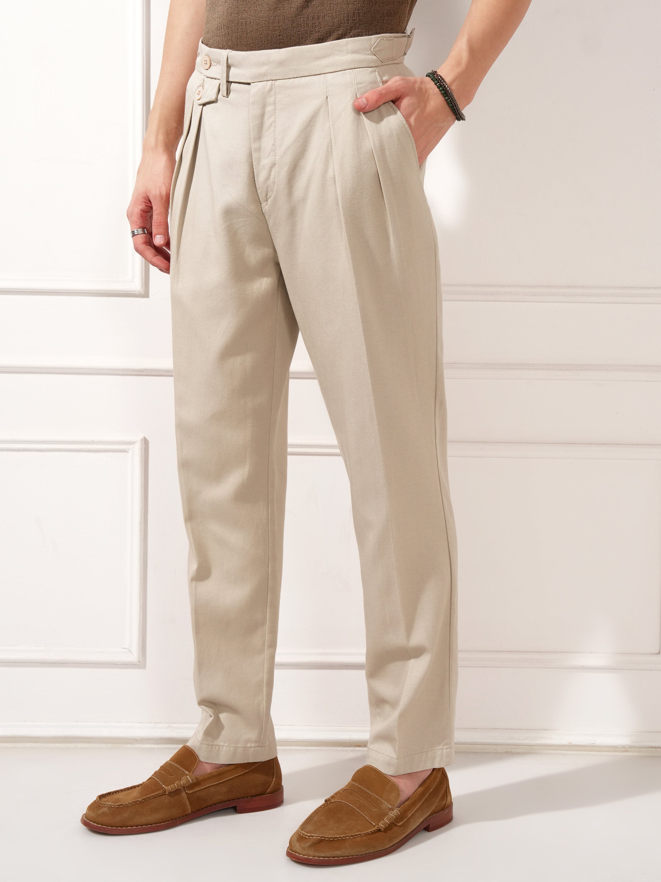 Highlander Men Grey Relaxed Fit Solid Casual Trouser - Grey - Image 4