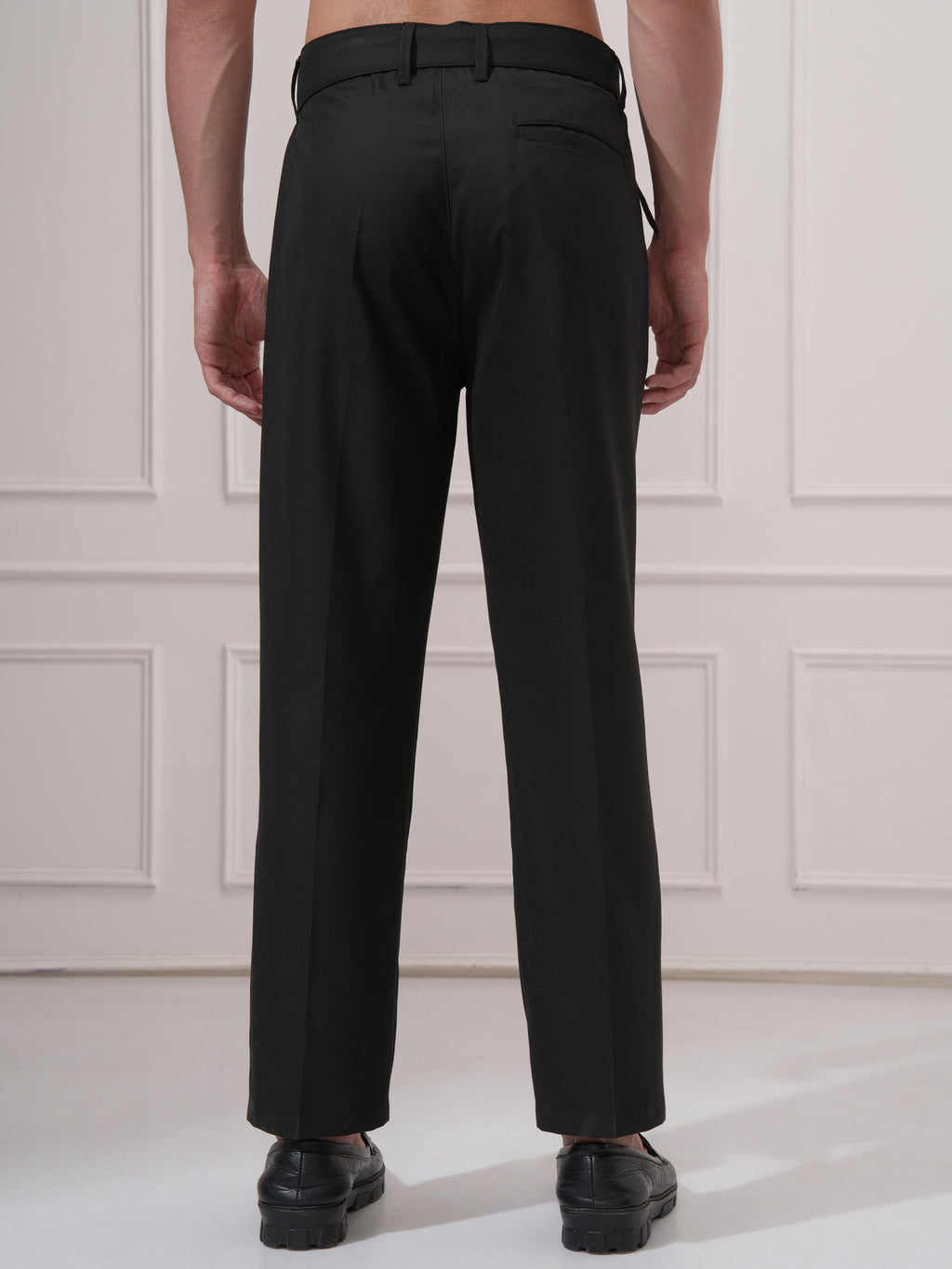 Highlander Men Black Straight Fit Solid Casual Trouser - Black - Image 3