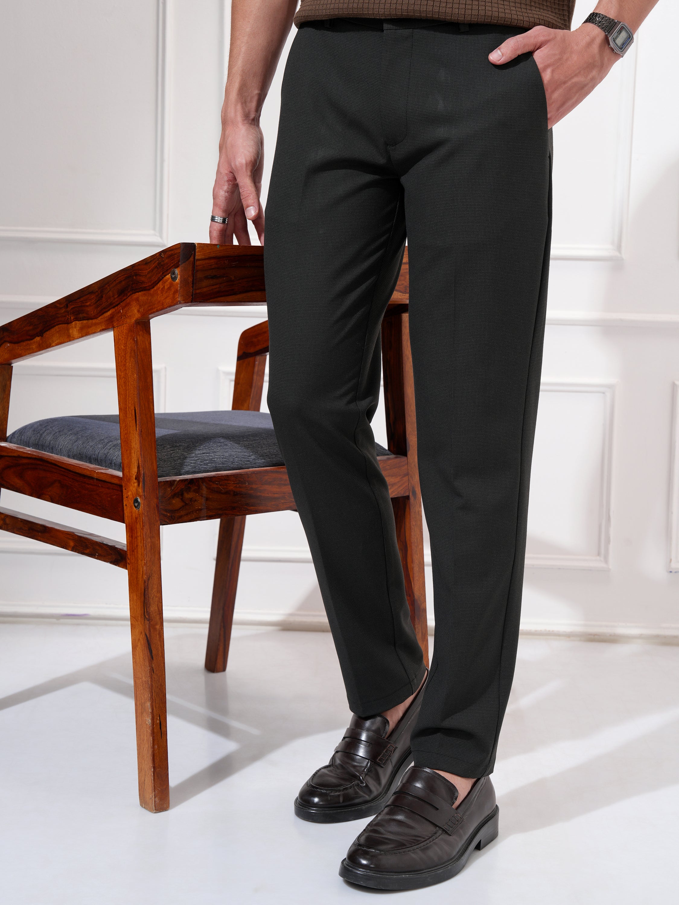 Highlander Men Black Slim Fit Solid Casual Trouser - Black - Image 1