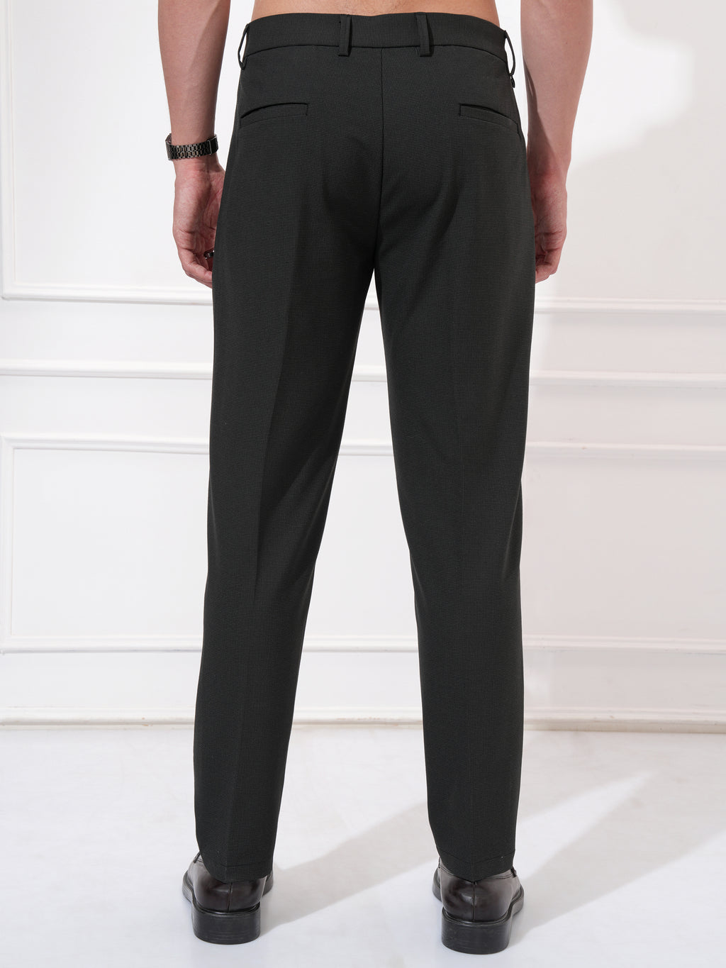 Highlander Men Black Slim Fit Solid Casual Trouser - Black - Image 3