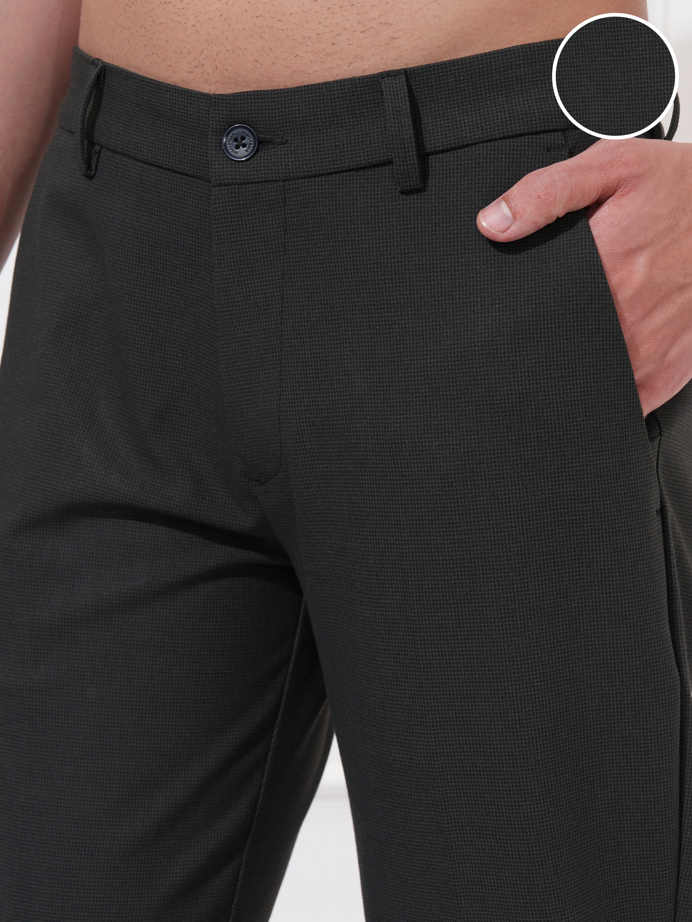 Highlander Men Black Slim Fit Solid Casual Trouser - Black - Image 5