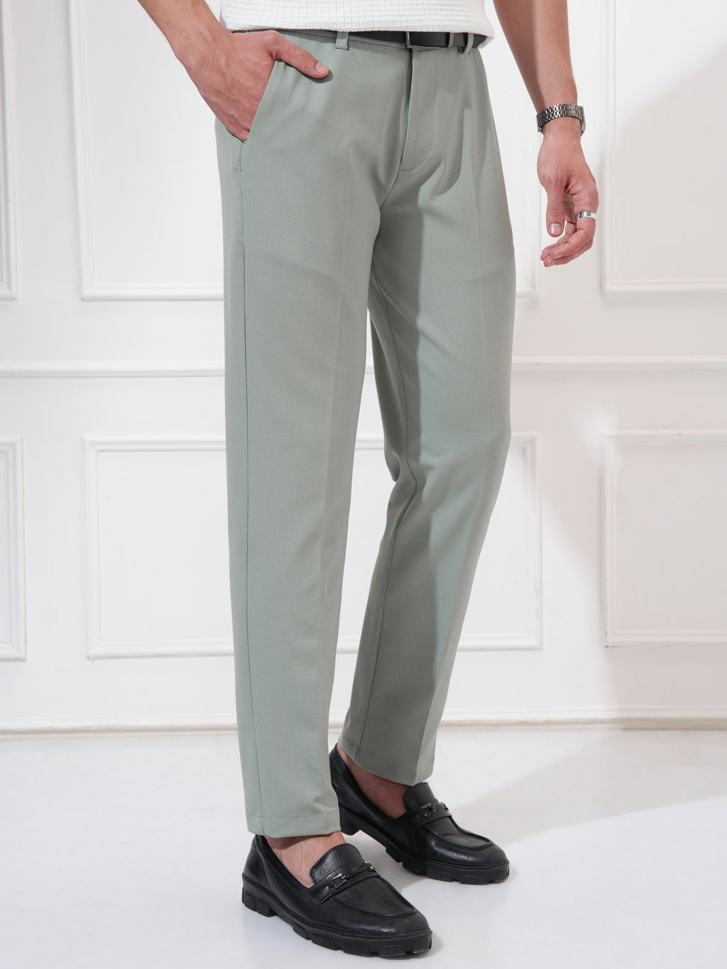 Highlander Men Olive Slim Fit Solid Casual Trouser - Olive - Image 6