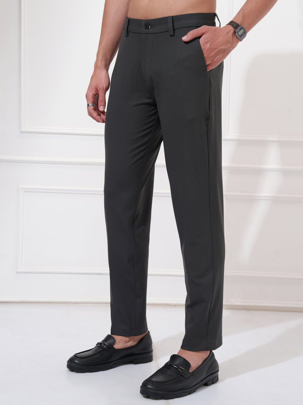Highlander Men Charcoal Slim Fit Solid Casual Trouser - Charcoal - Image 4