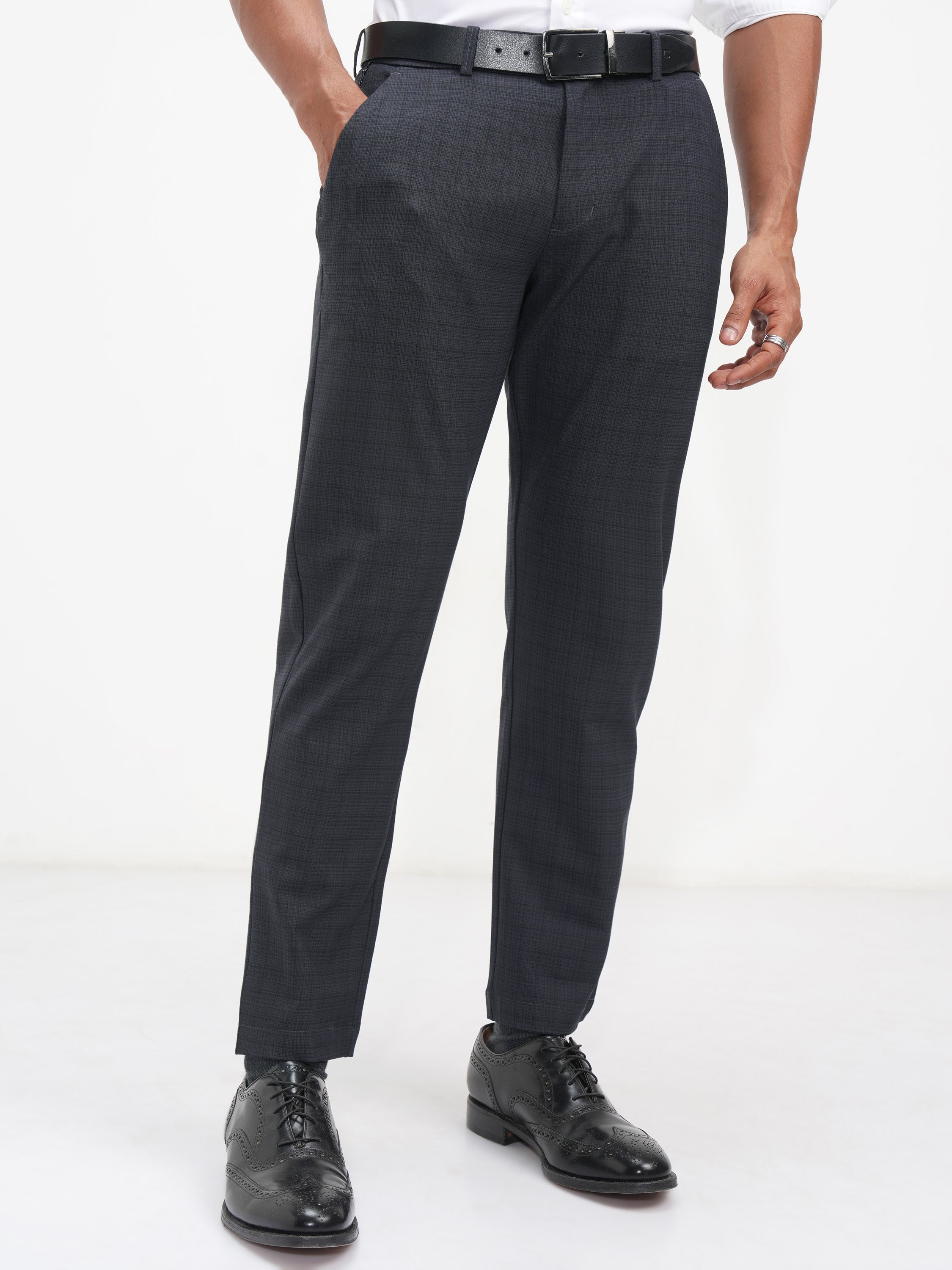 Highlander Men Grey Slim Fit Checked Casual Trouser - Grey - Image 1