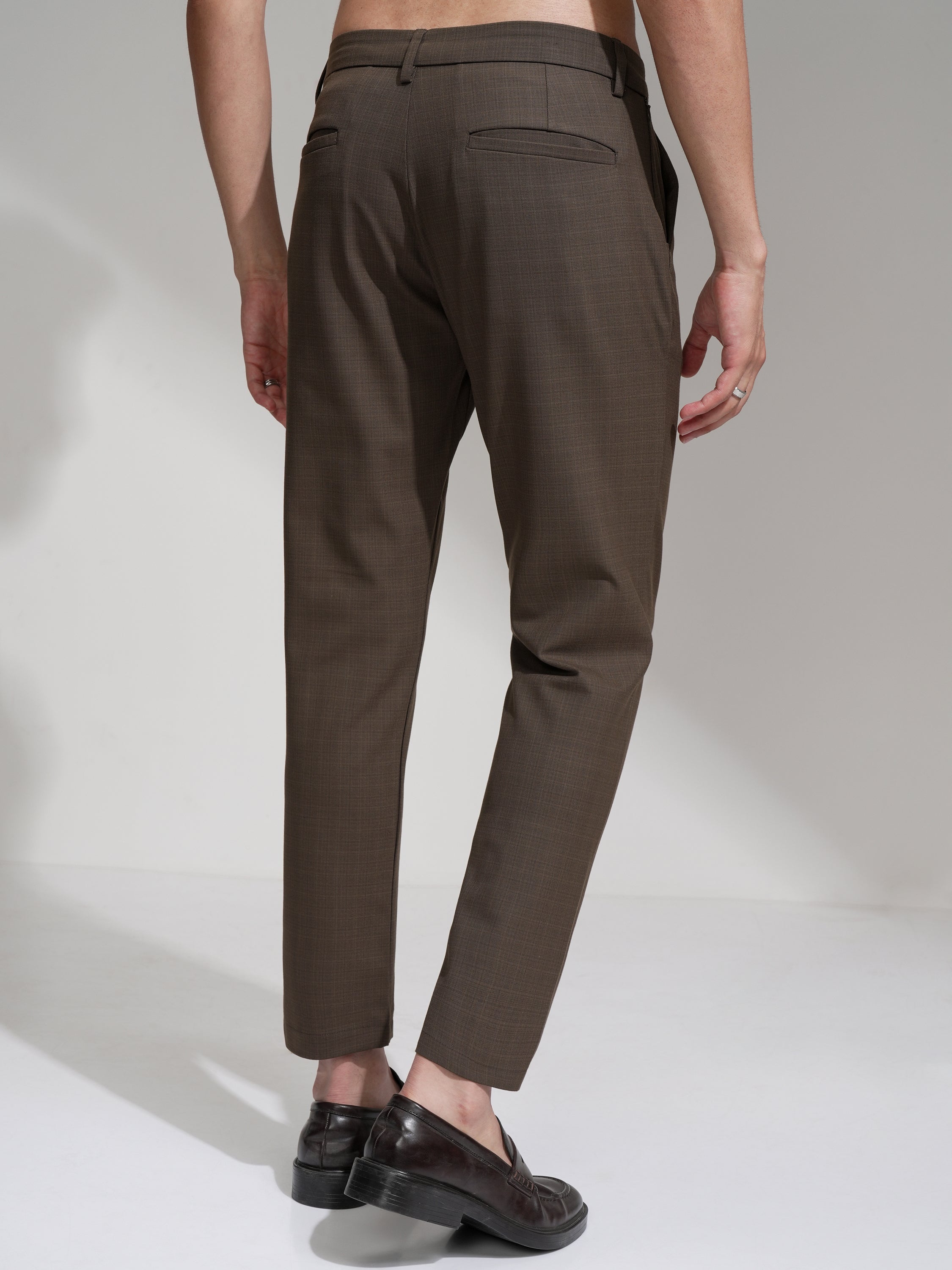 Highlander Men Brown Slim Fit Solid Casual Trouser - Brown - Image 3