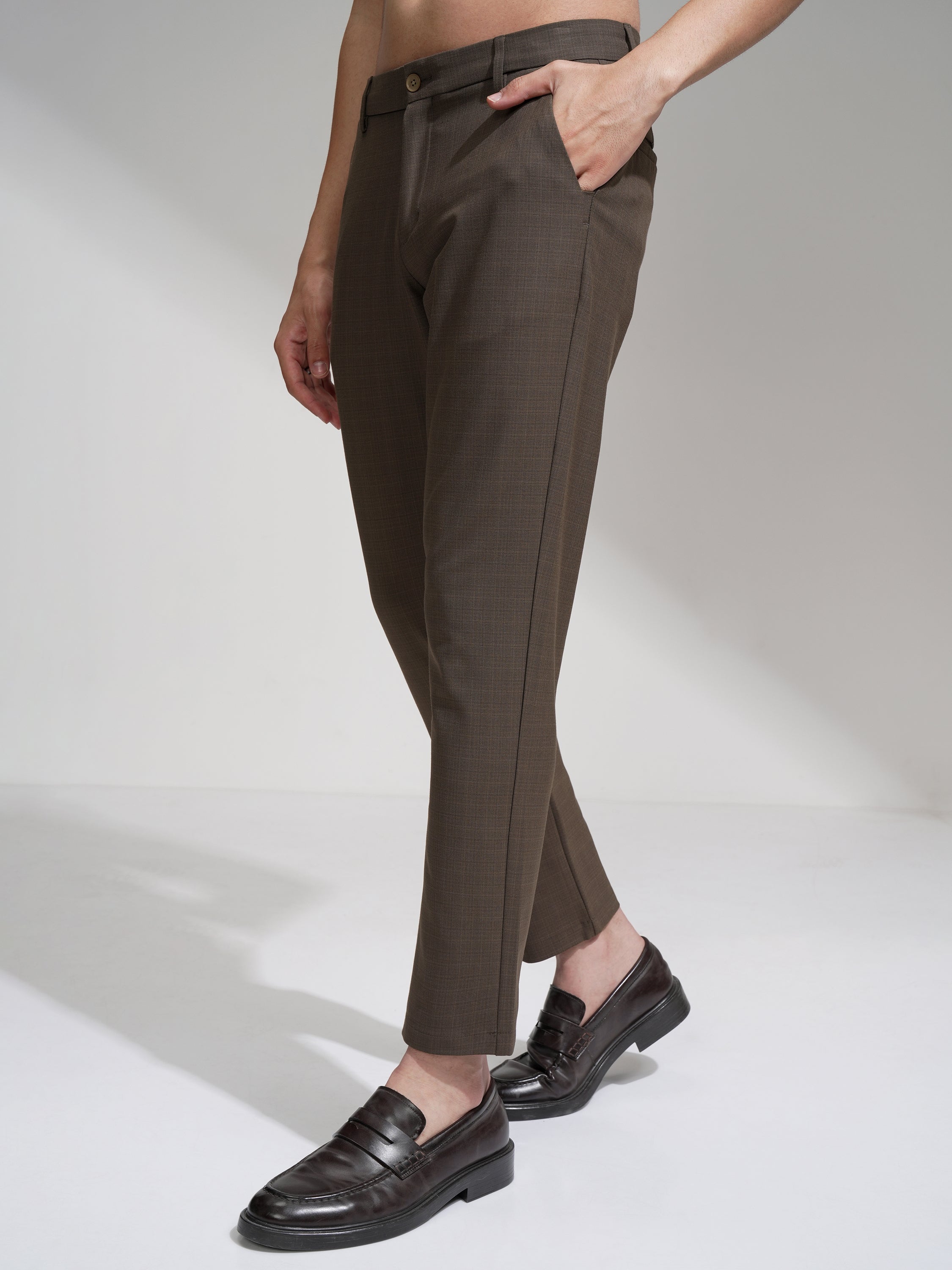 Highlander Men Brown Slim Fit Solid Casual Trouser - Brown - Image 4