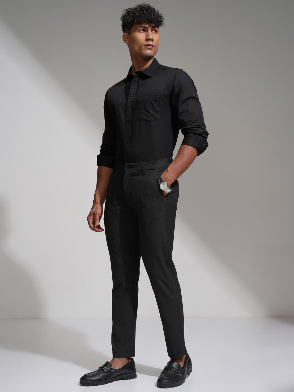 Highlander Men Black Slim Fit Solid Casual Trouser - Black - Image 2