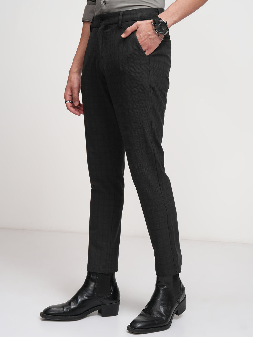 Highlander Men Black Slim Fit Checked Formal Trouser - Black - Image 4
