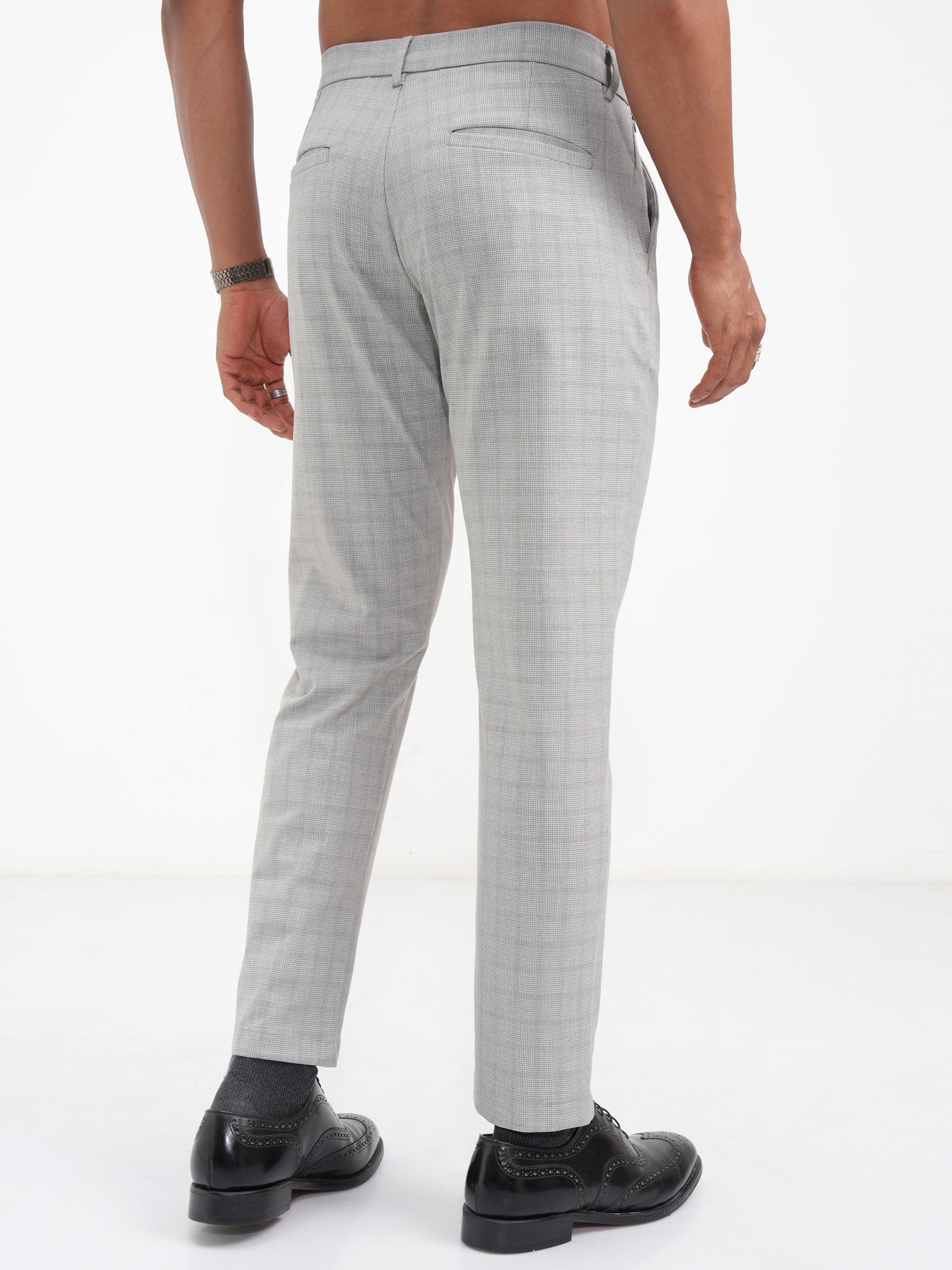 Highlander Men Grey Slim Fit Checked Casual Trouser - Grey - Image 3