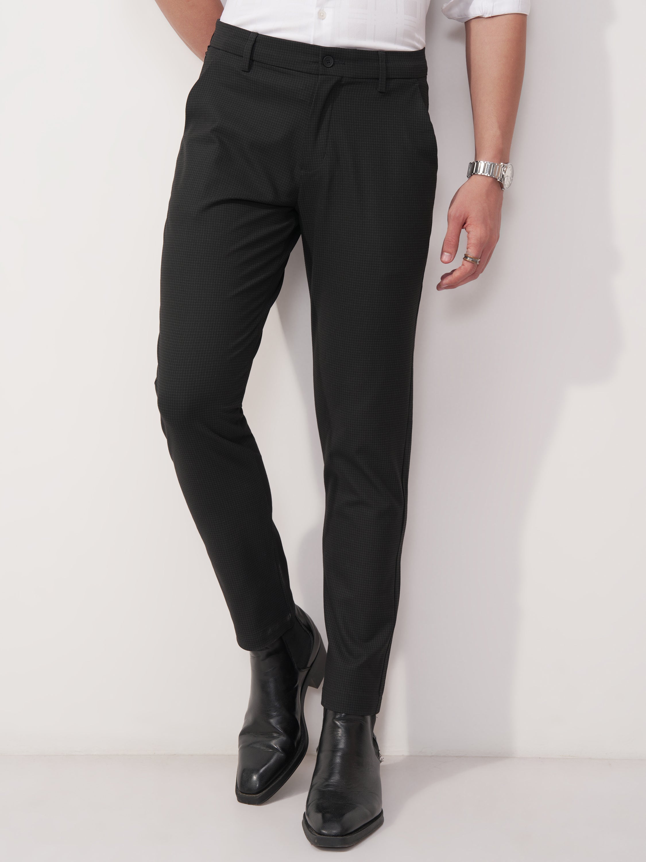 Highlander Men Black Slim Fit Solid Formal Trouser - Black - Image 1