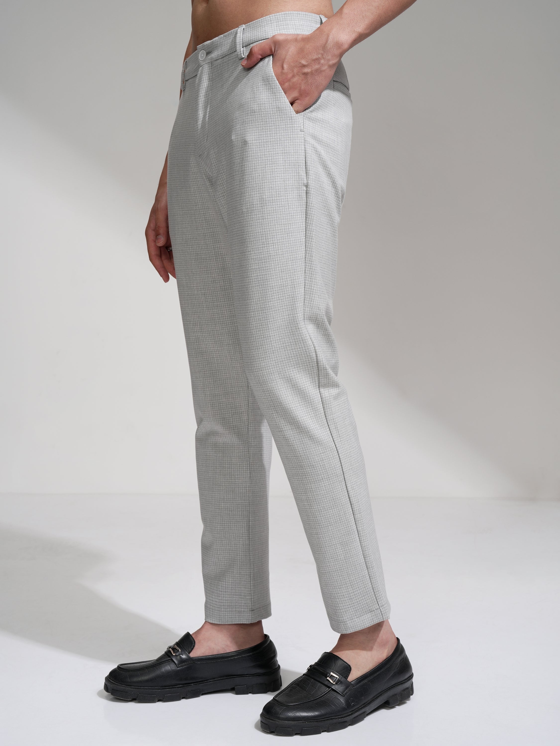Highlander Men Grey Slim Fit Checked Casual Trouser - Grey - Image 4
