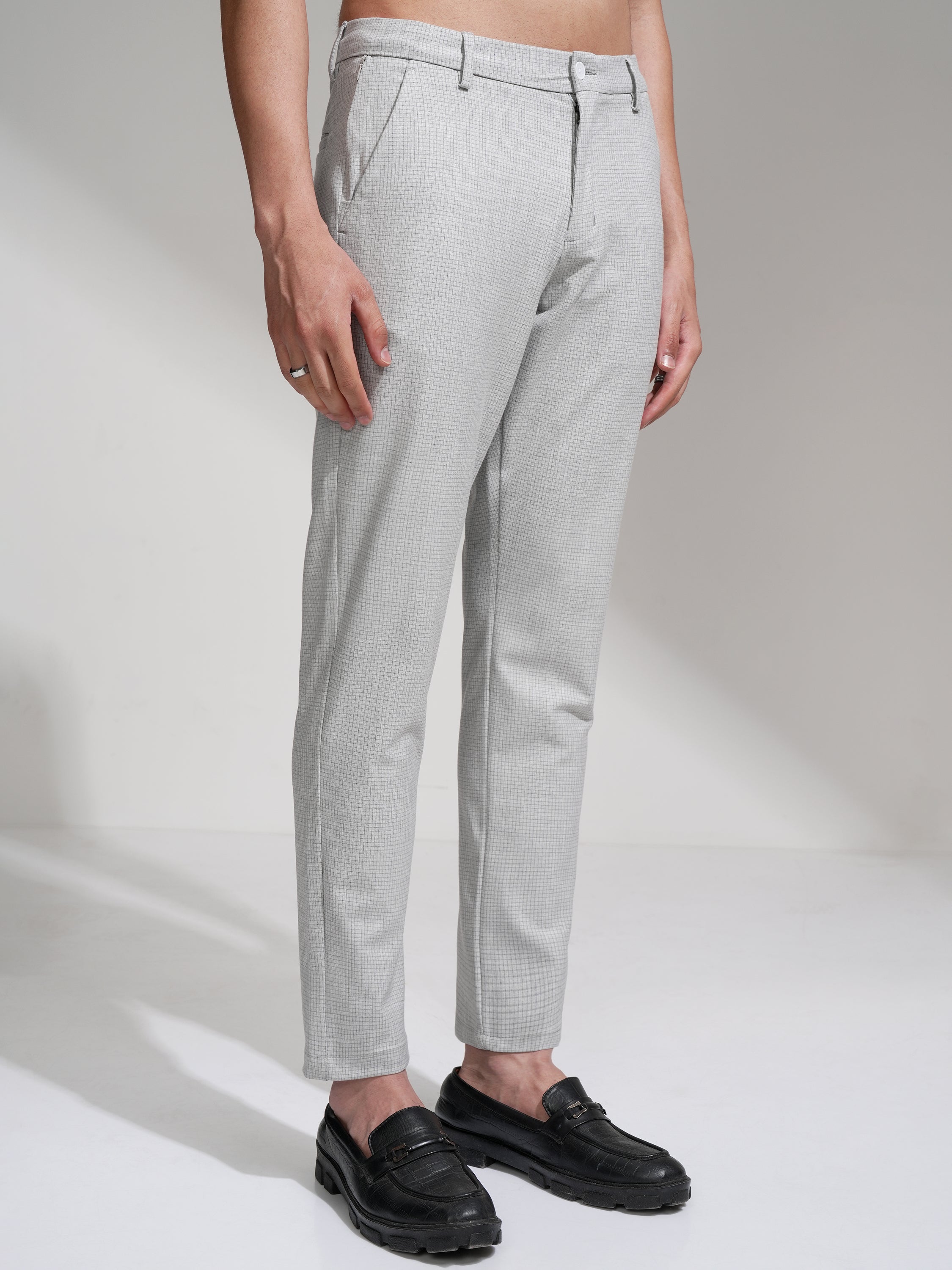 Highlander Men Grey Slim Fit Checked Casual Trouser - Grey - Image 6