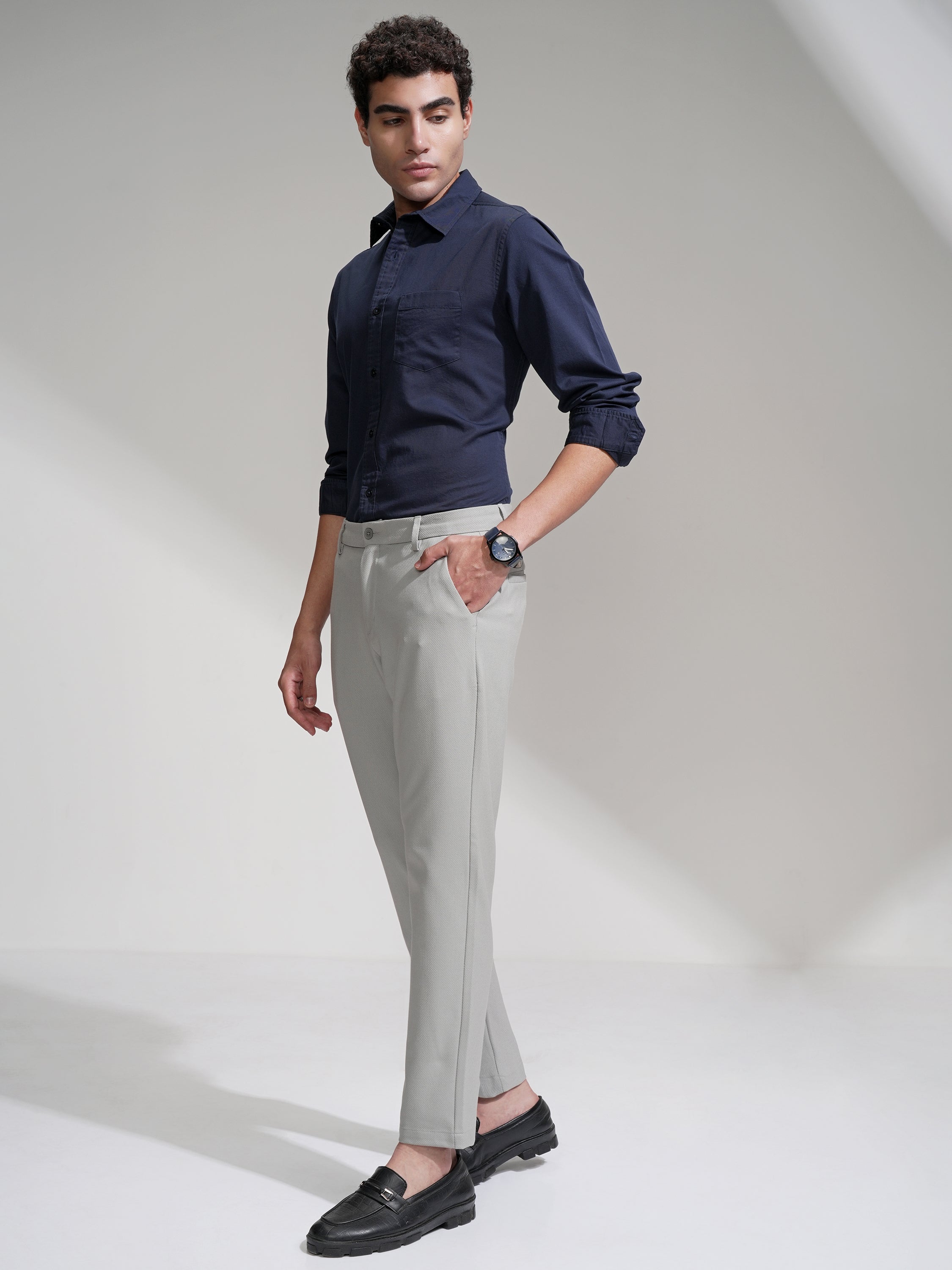 Highlander Men Grey Slim Fit Solid Casual Trouser - Grey - Image 2