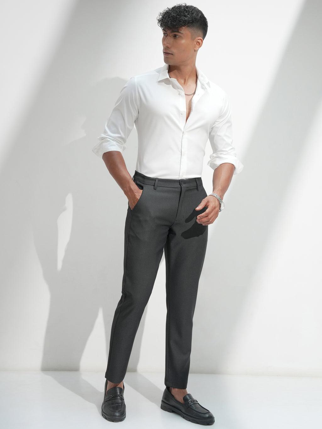 Highlander Men Black Slim Fit Solid Casual Trouser - Black - Image 2