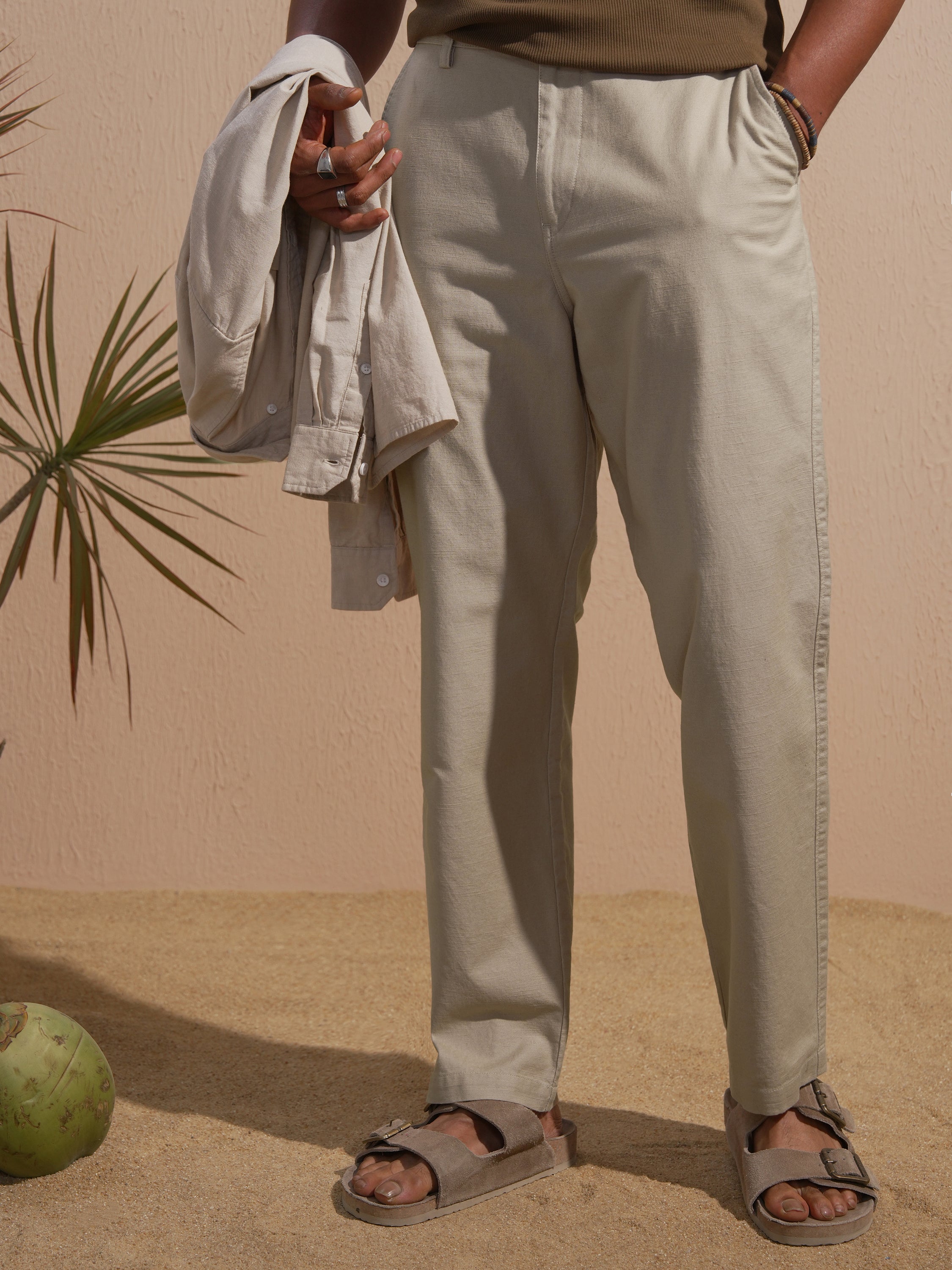 Highlander Men Grey Relaxed Fit Solid Casual Trouser - Grey - Image 1