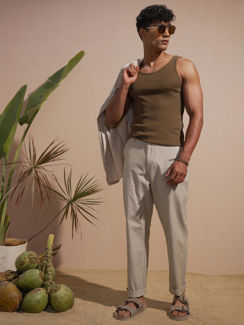 Highlander Men Grey Relaxed Fit Solid Casual Trouser - Grey - Image 2