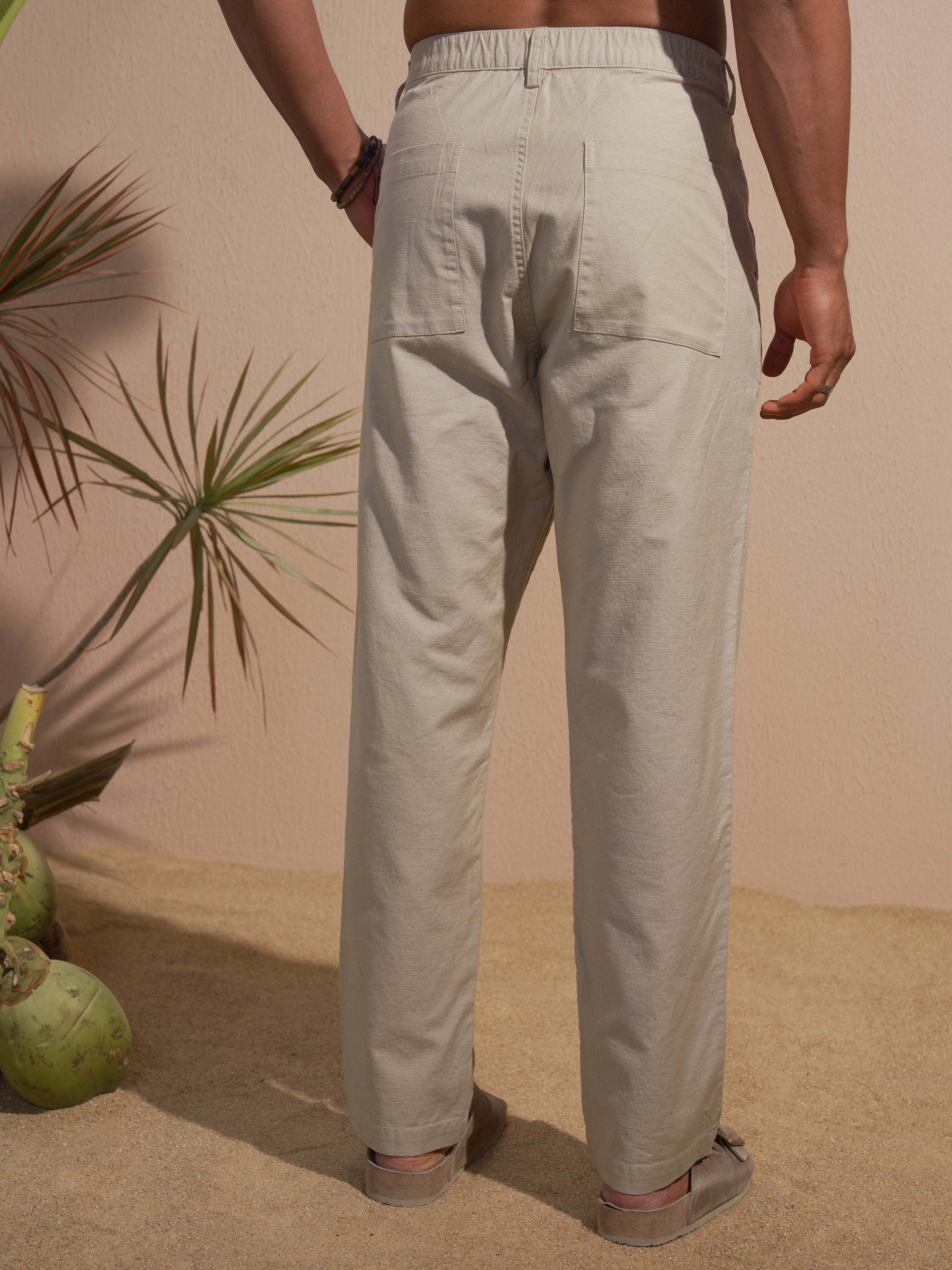 Highlander Men Grey Relaxed Fit Solid Casual Trouser - Grey - Image 3